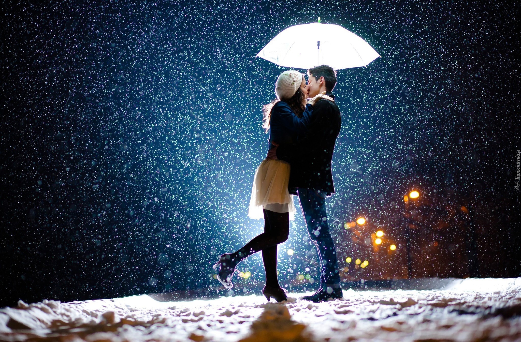 Zima, Zakochani, Śnieg, Parasol