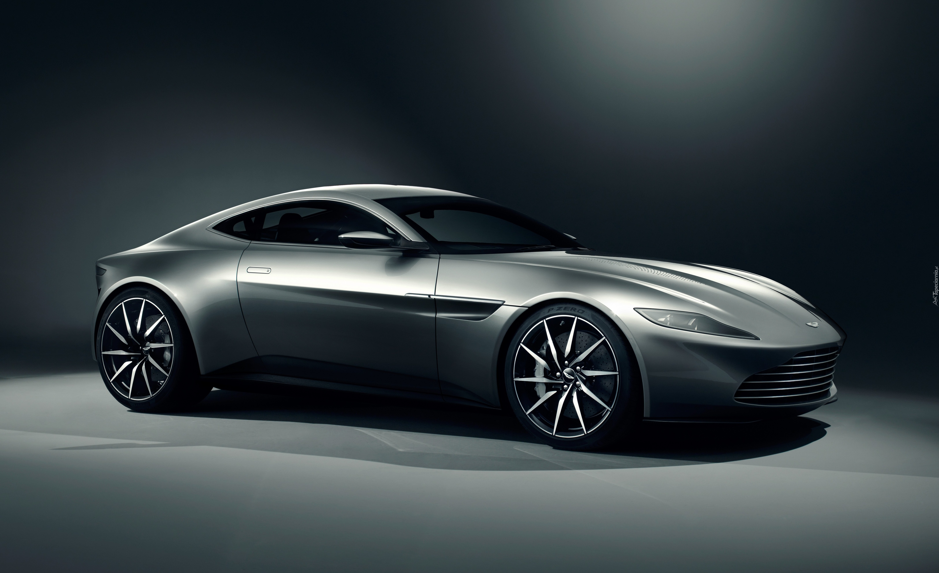 Aston Martin, DB 10