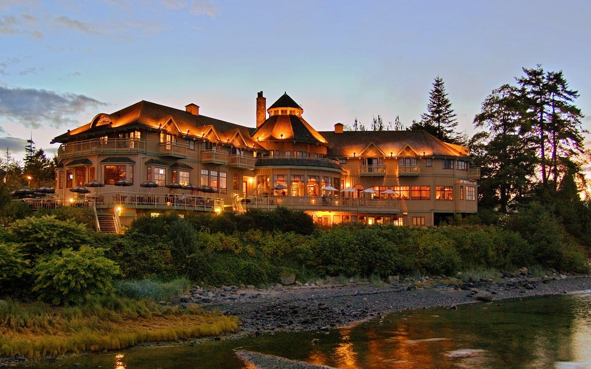 Hotel, Rzeka, Kanada