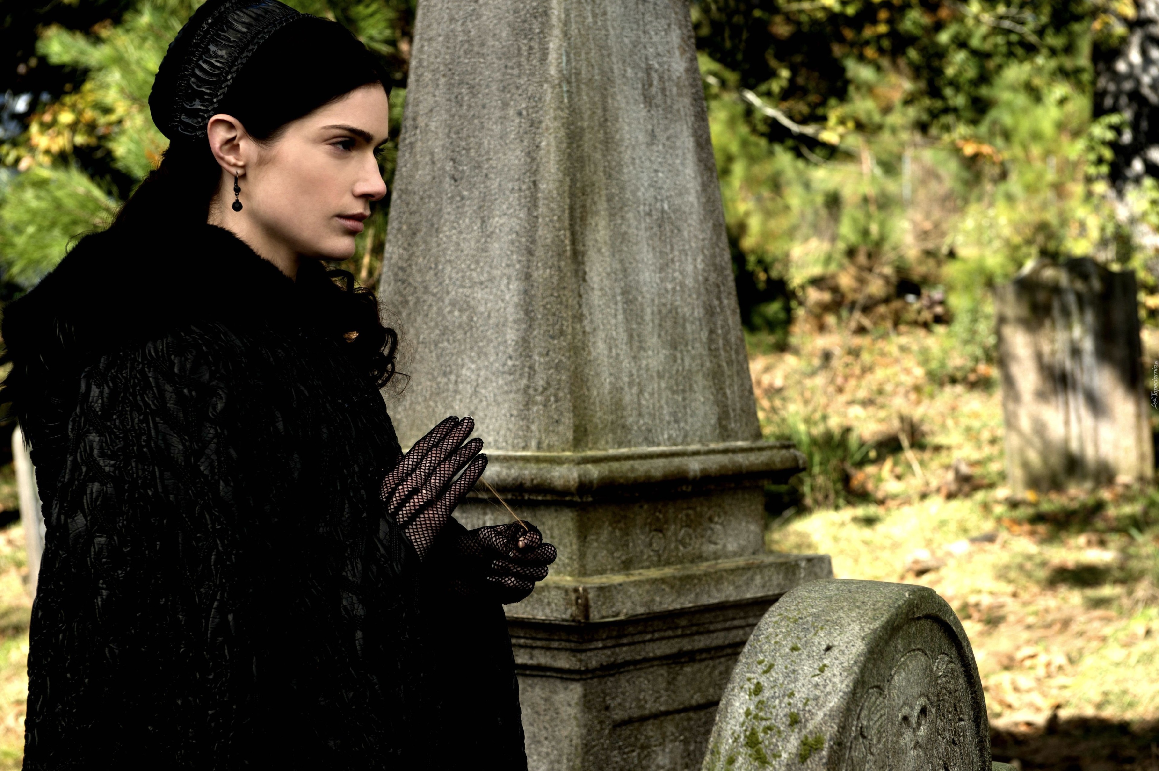 Serial, Salem, Janet Montgomery