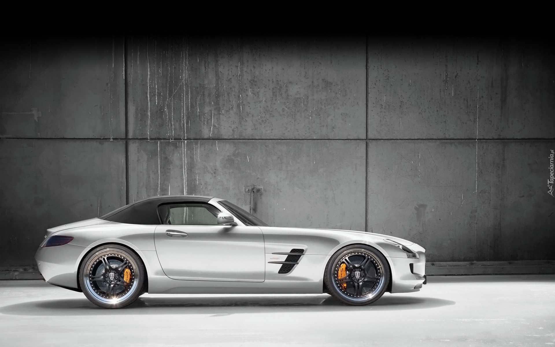 Mercedes-Benz, SLS