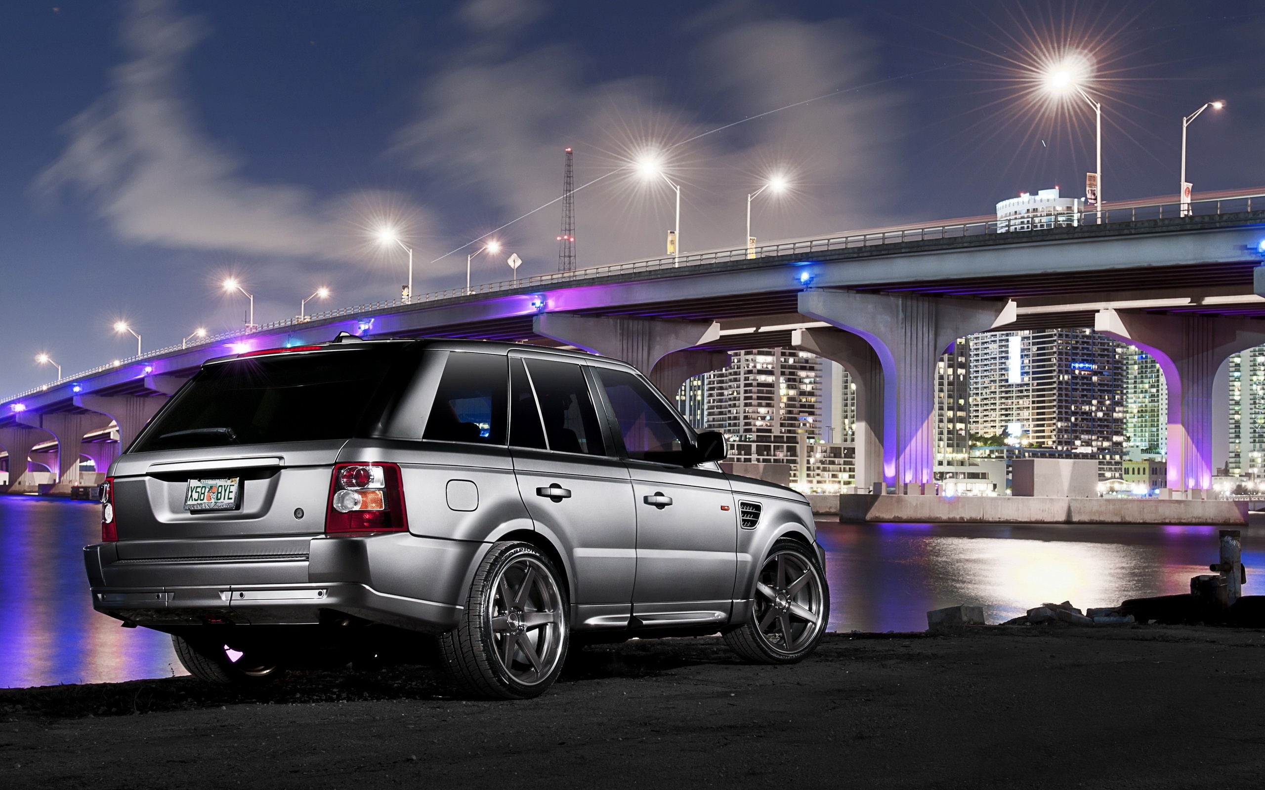 Range Rover, Most