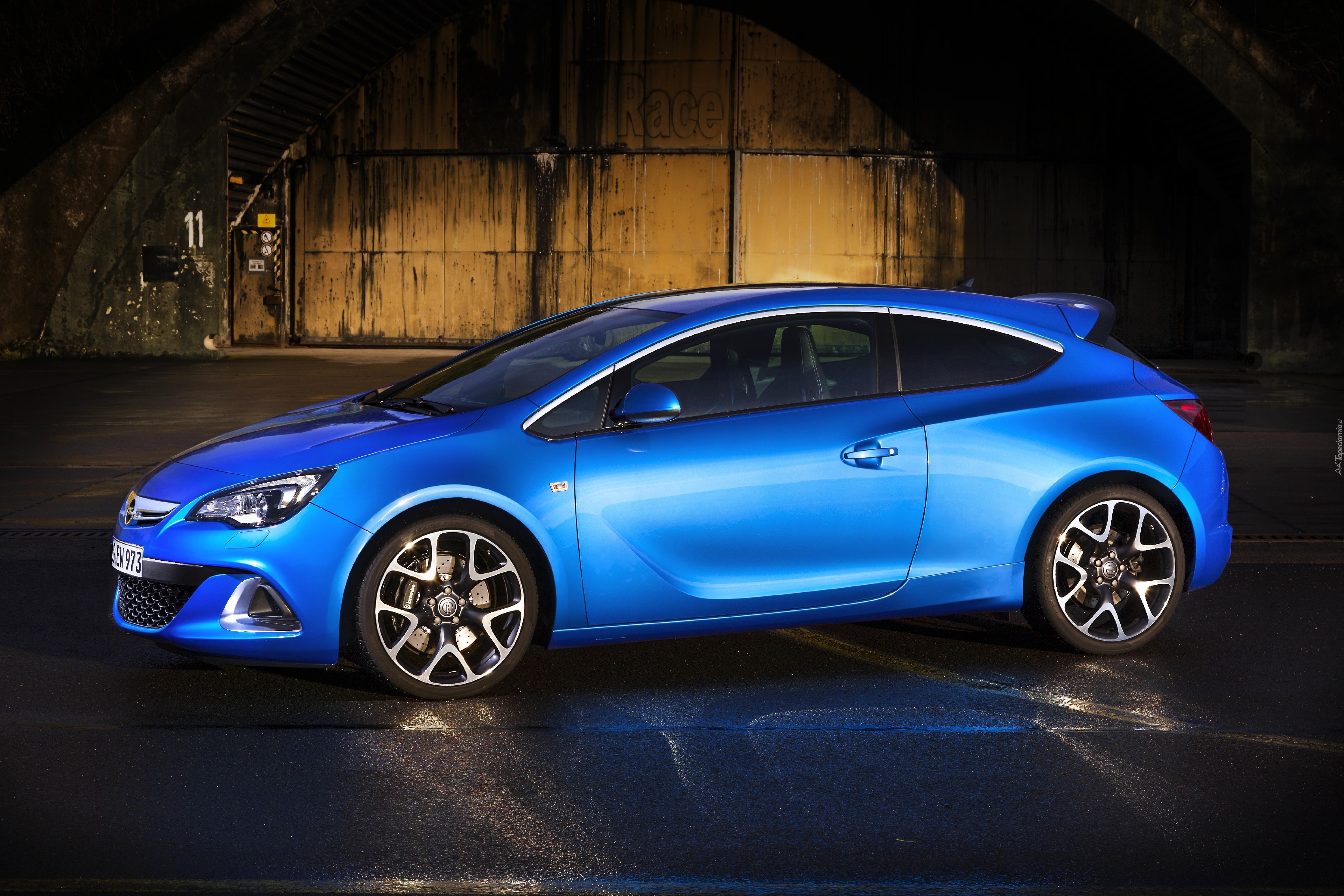 Opel, Astra OPC