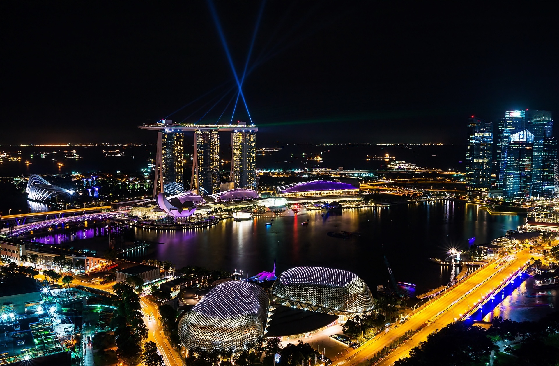 Singapur, Miasto, Nocą