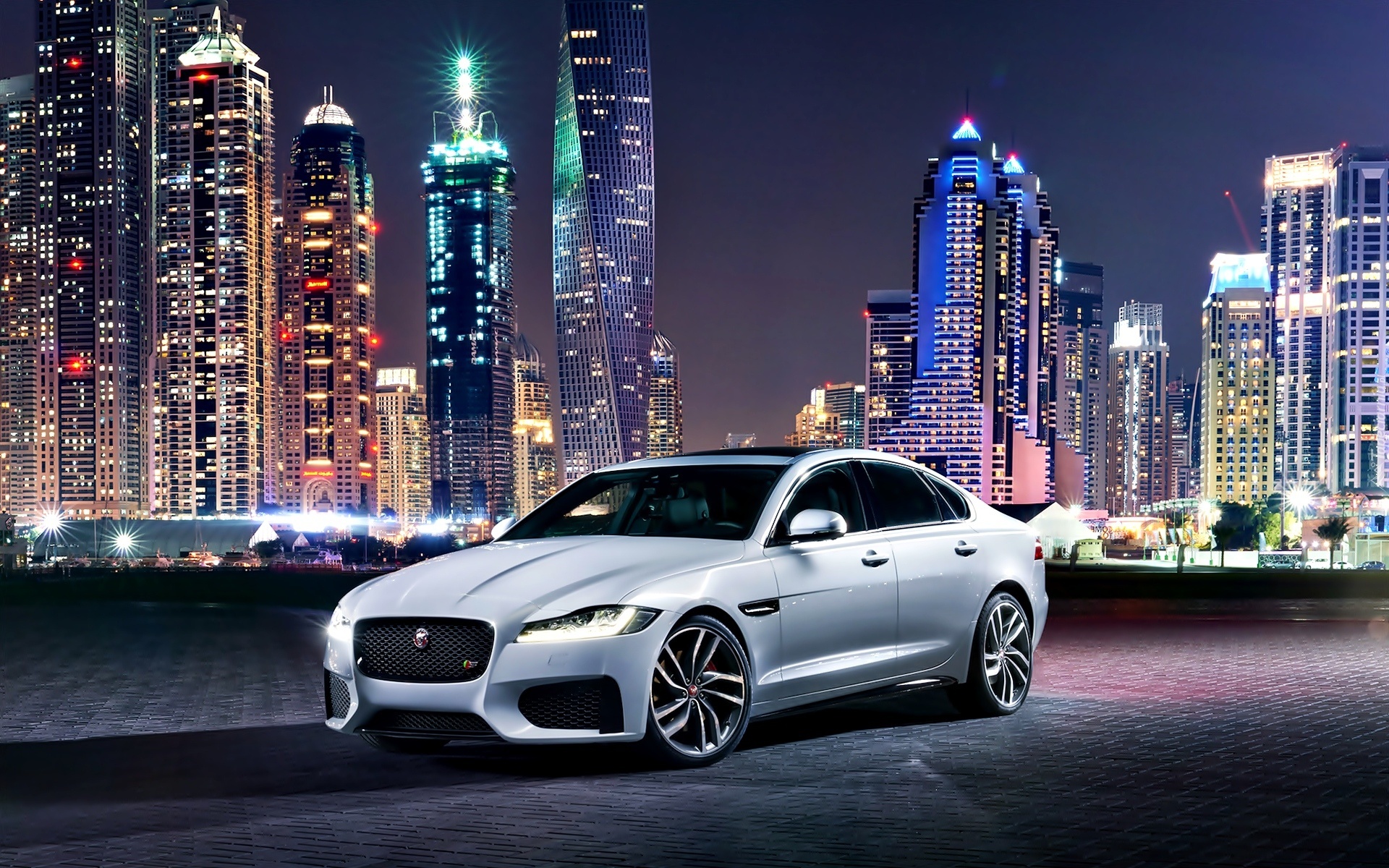 Samochód, Jaguar XF, Dubaj