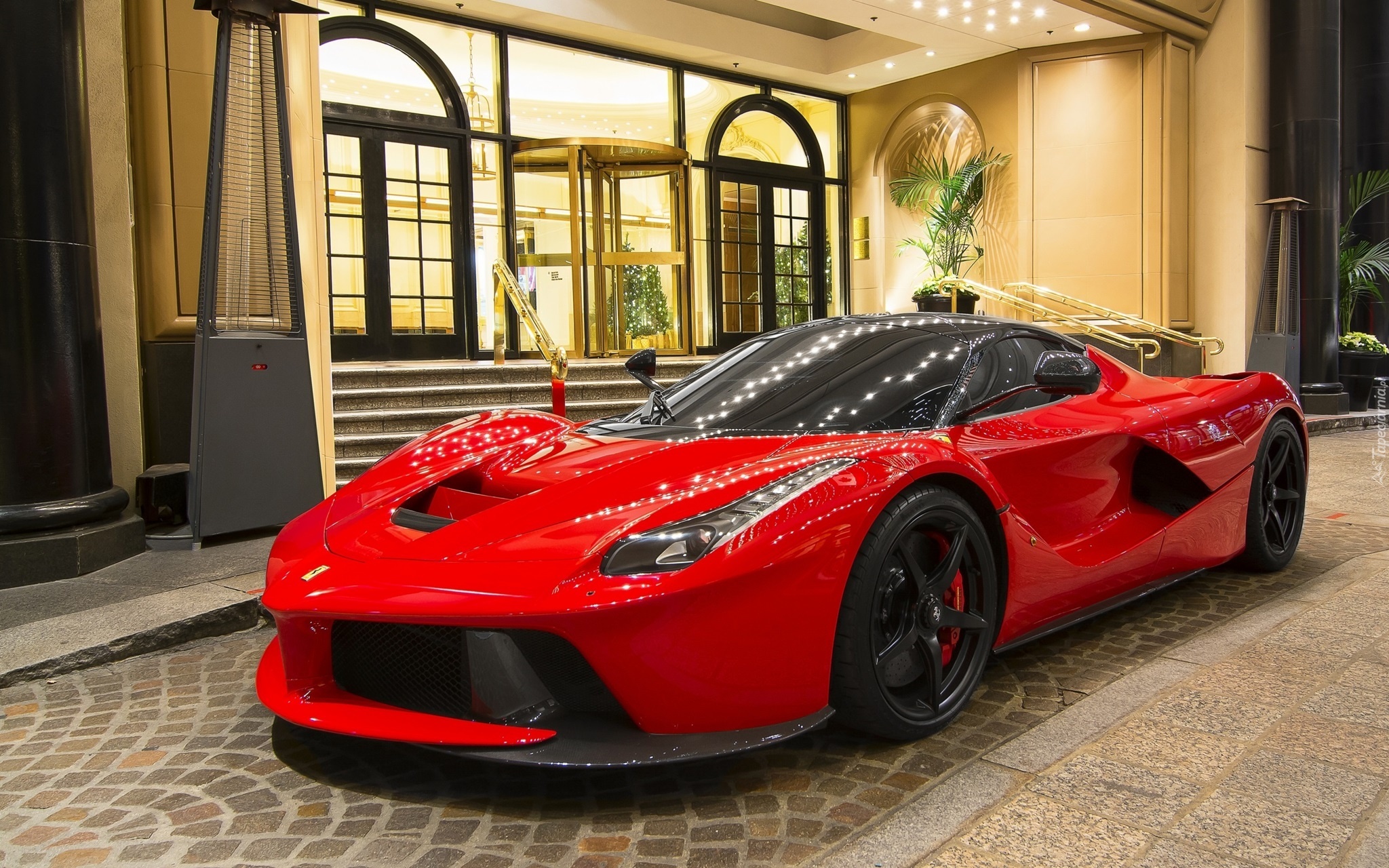 Ferrari LaFerrari, Czerwony, Samochód, Sportowy