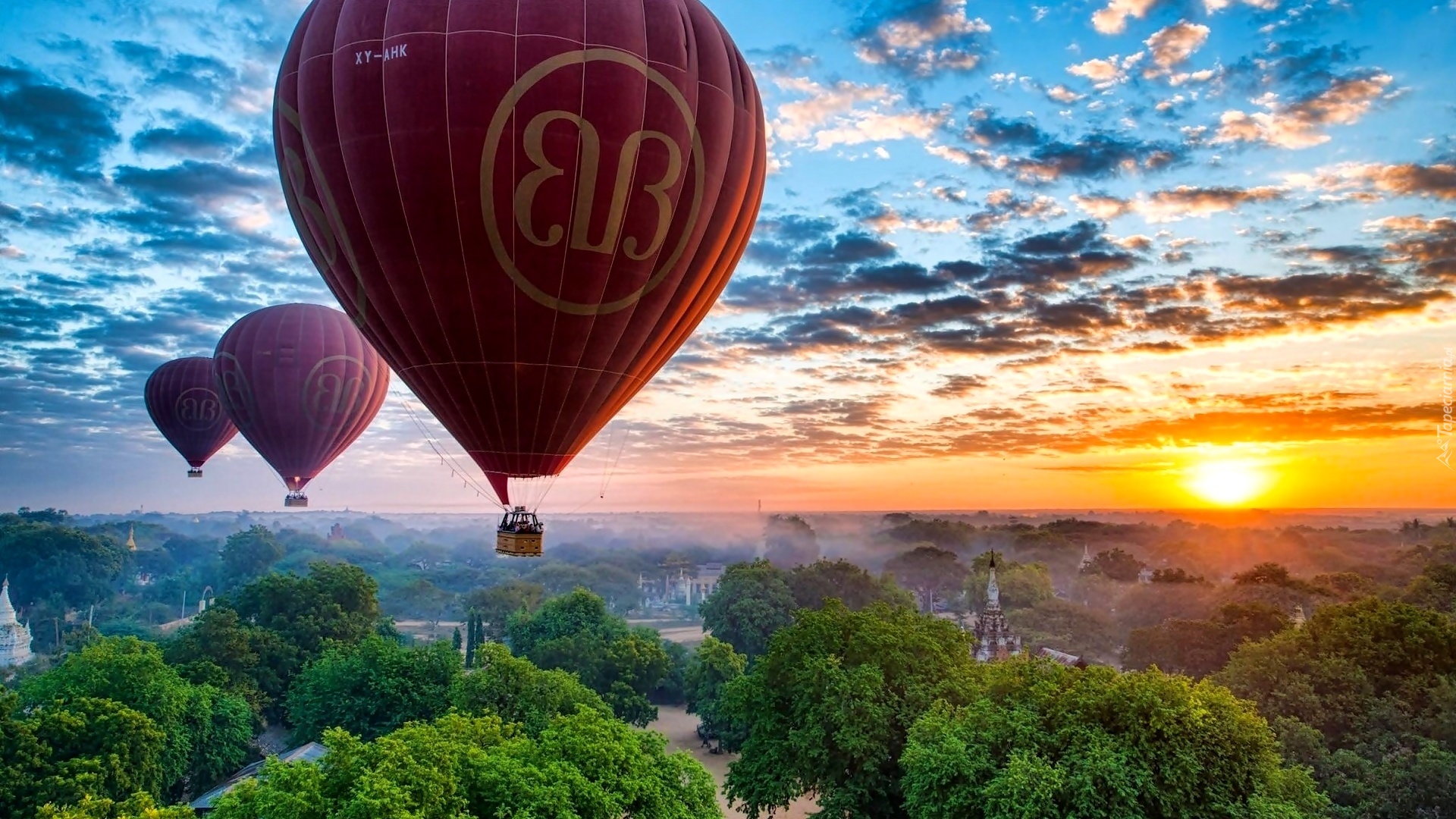 Zachód Słońca, Balony, Niebo, Chmury