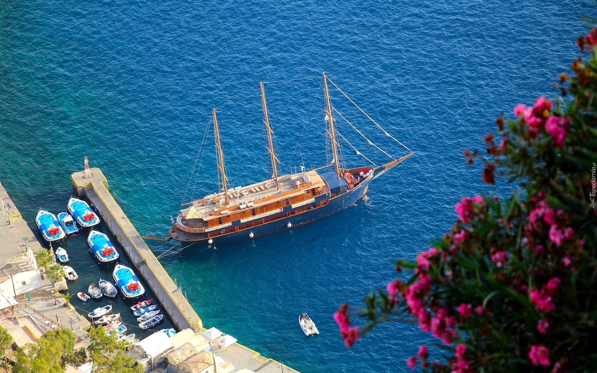 Morze Egejskie, Santorini, Kwiaty, Łodzie, Statki