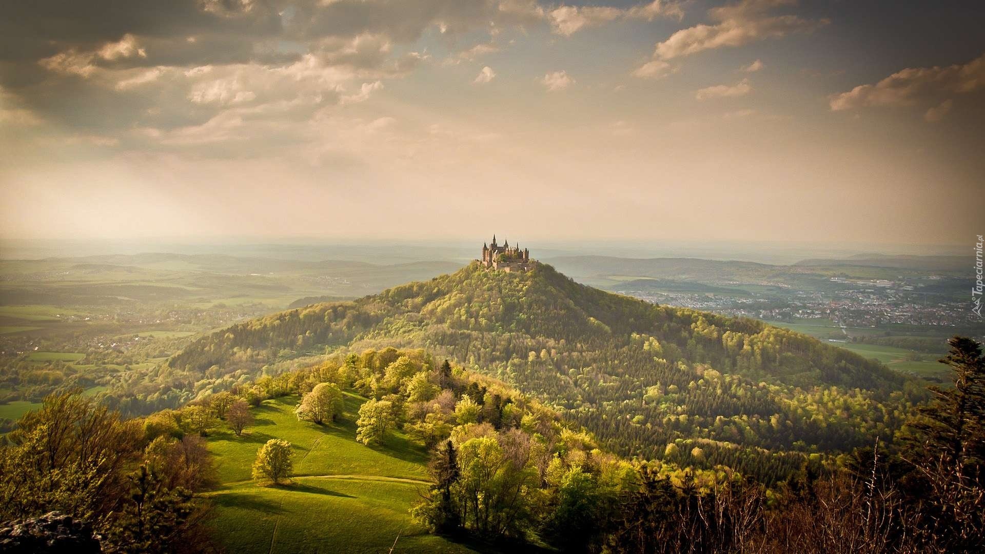 Zamek Hohenzollern, Góry, Góra Hohenzollern, Badenia-Wirtembergia, Niemcy