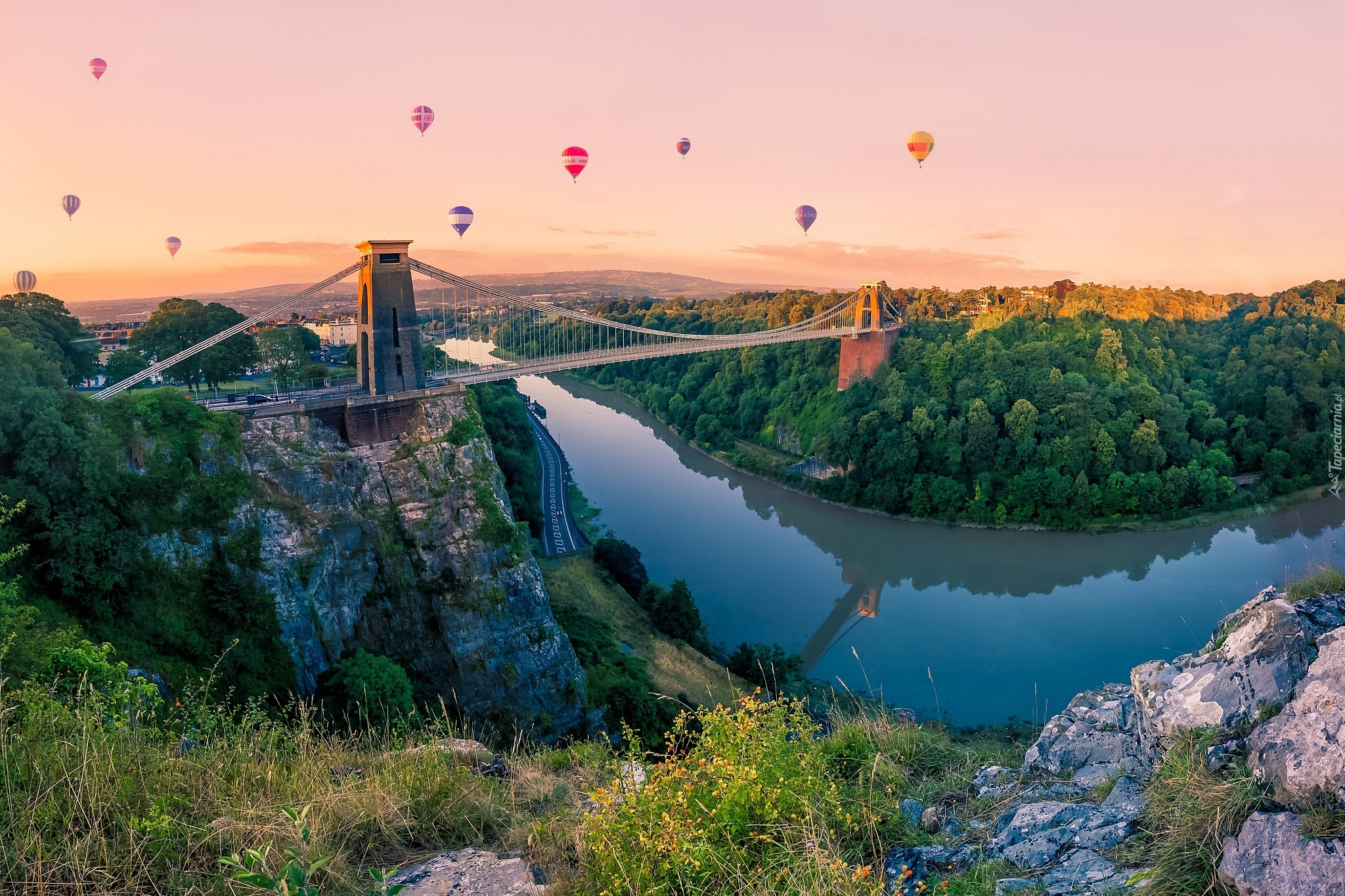 Most, Rzeka, Balony