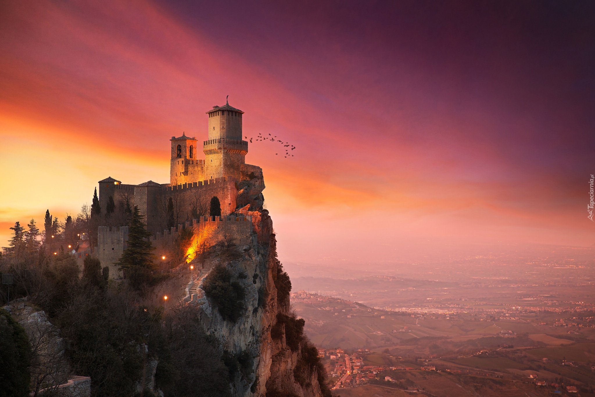 Zamek La Rocca o Guaita, Zamek Prima Torre, San Marino, Góra Monte Titano, Zachód słońca