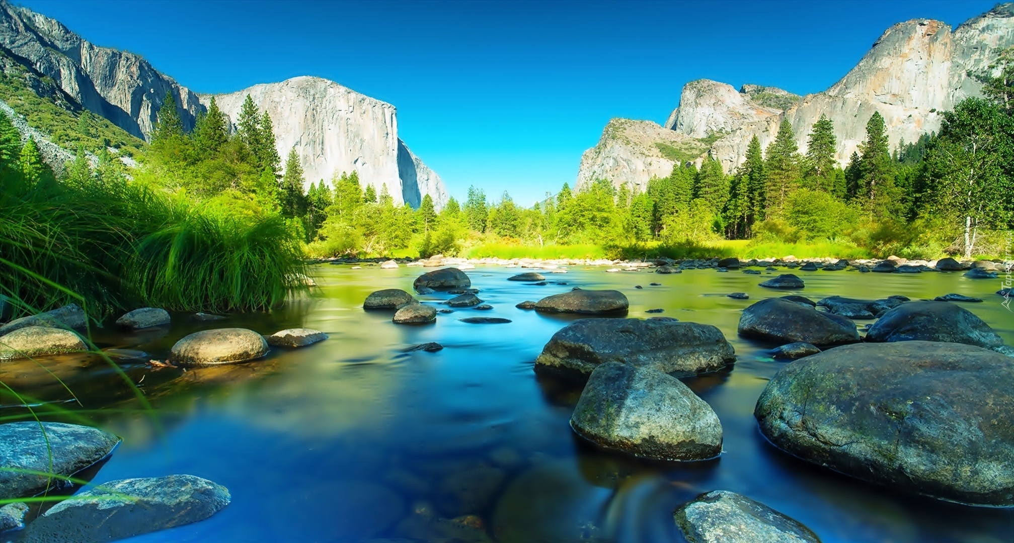 Stany Zjednoczone, Stan Kalifornia, Park Narodowy Yosemite, Góry, Drzewa, Las, Kamienie, Rzeka