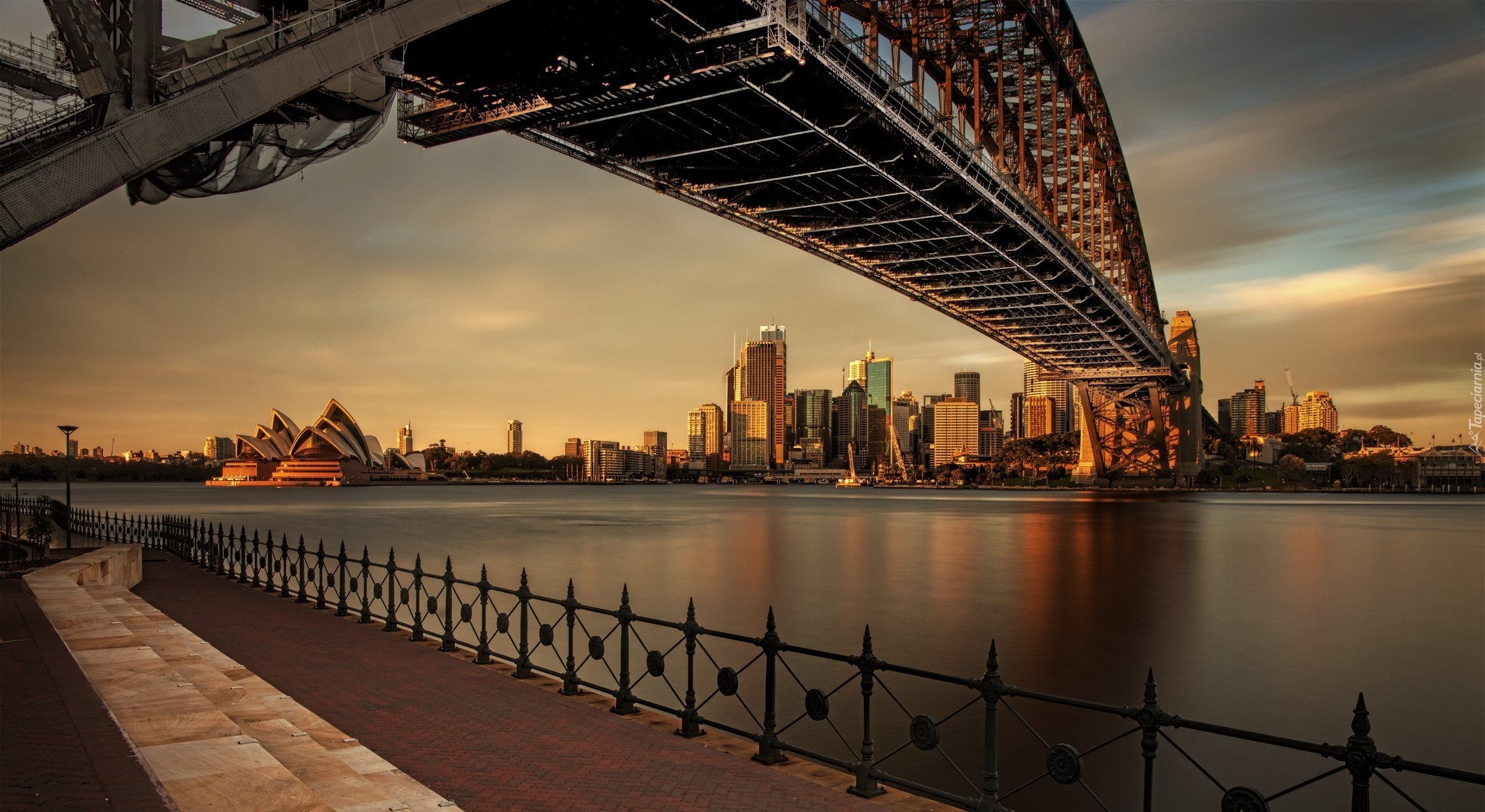 Australia, Sydney, Zatoka Port Jackson, Most Sydney Harbour Bridge, Sydney Opera House