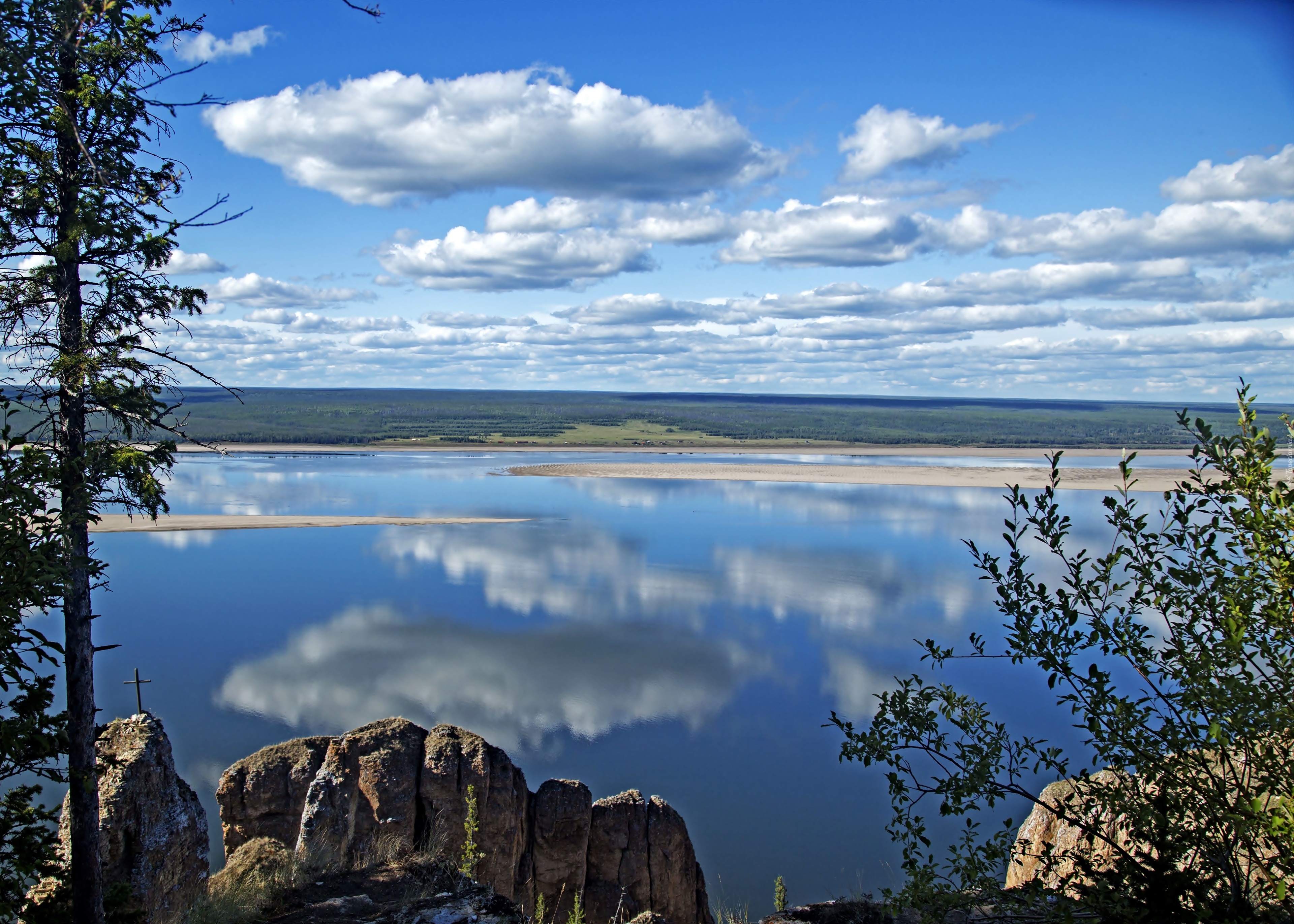 Jezioro, Drzewa, Skały