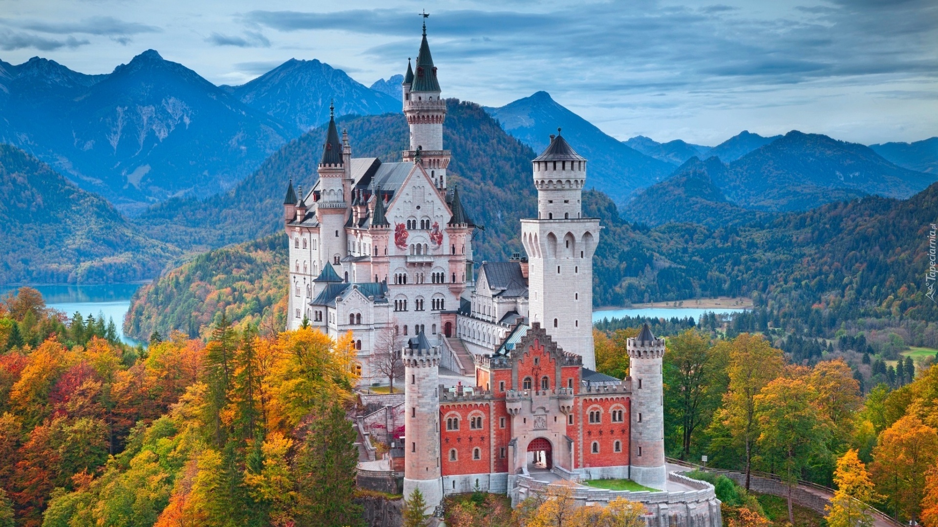 Niemcy, Bawaria, Zamek Neuschwanstein, Skały, Drzewa