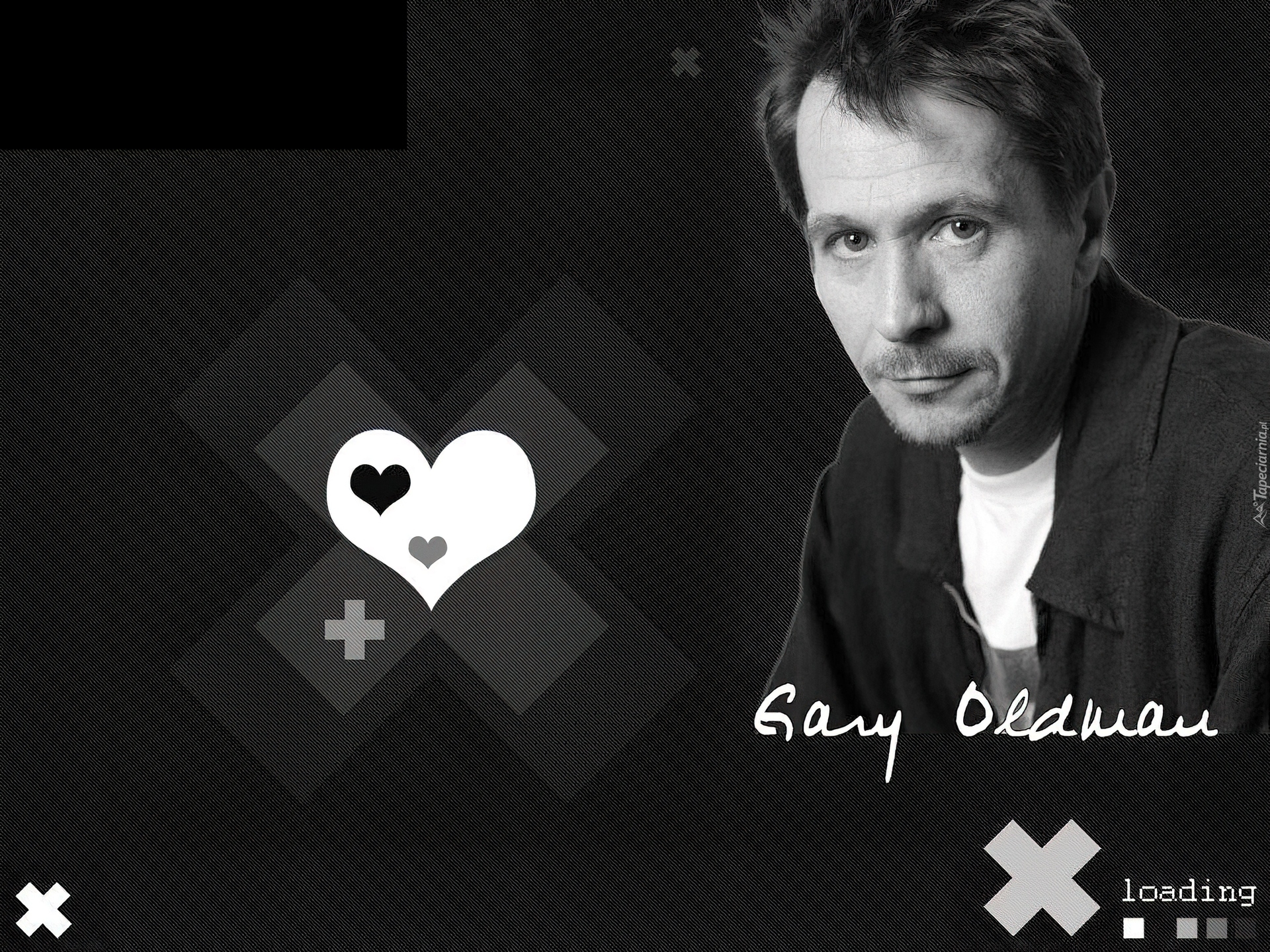 Gary Oldman,biała koszulka, serce