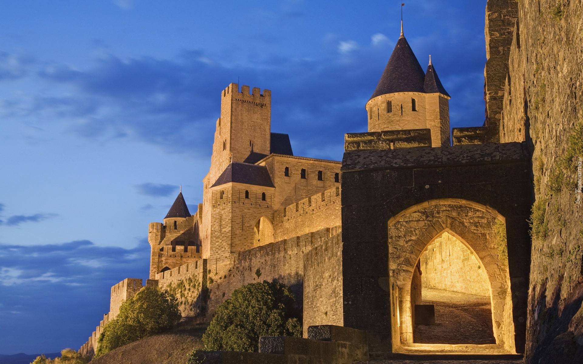 Forteca, Miasto Carcassonne, Francja