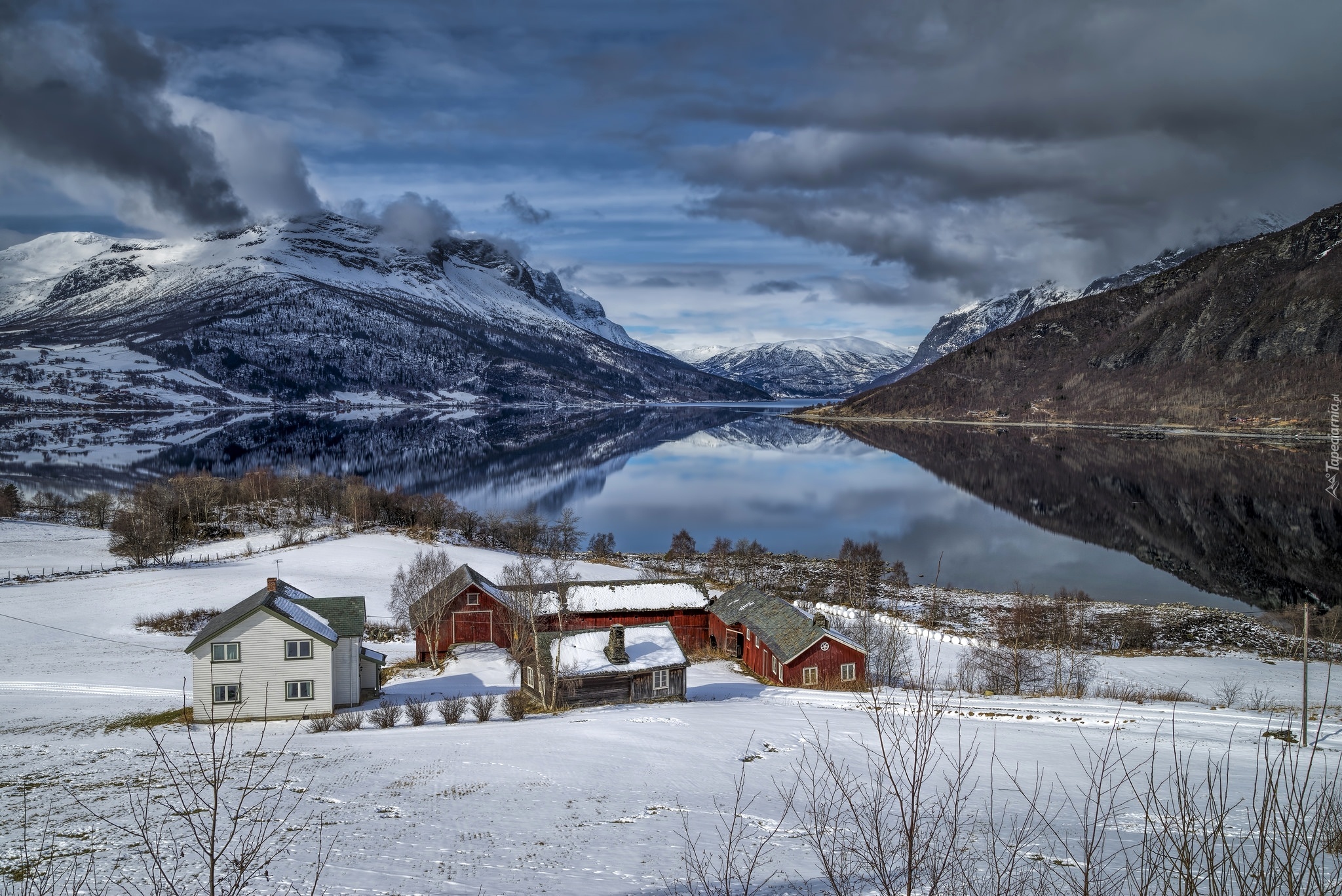 Zima, Góry, Jezioro, Domy, Drzewa, Śnieg, Valdres, Norwegia