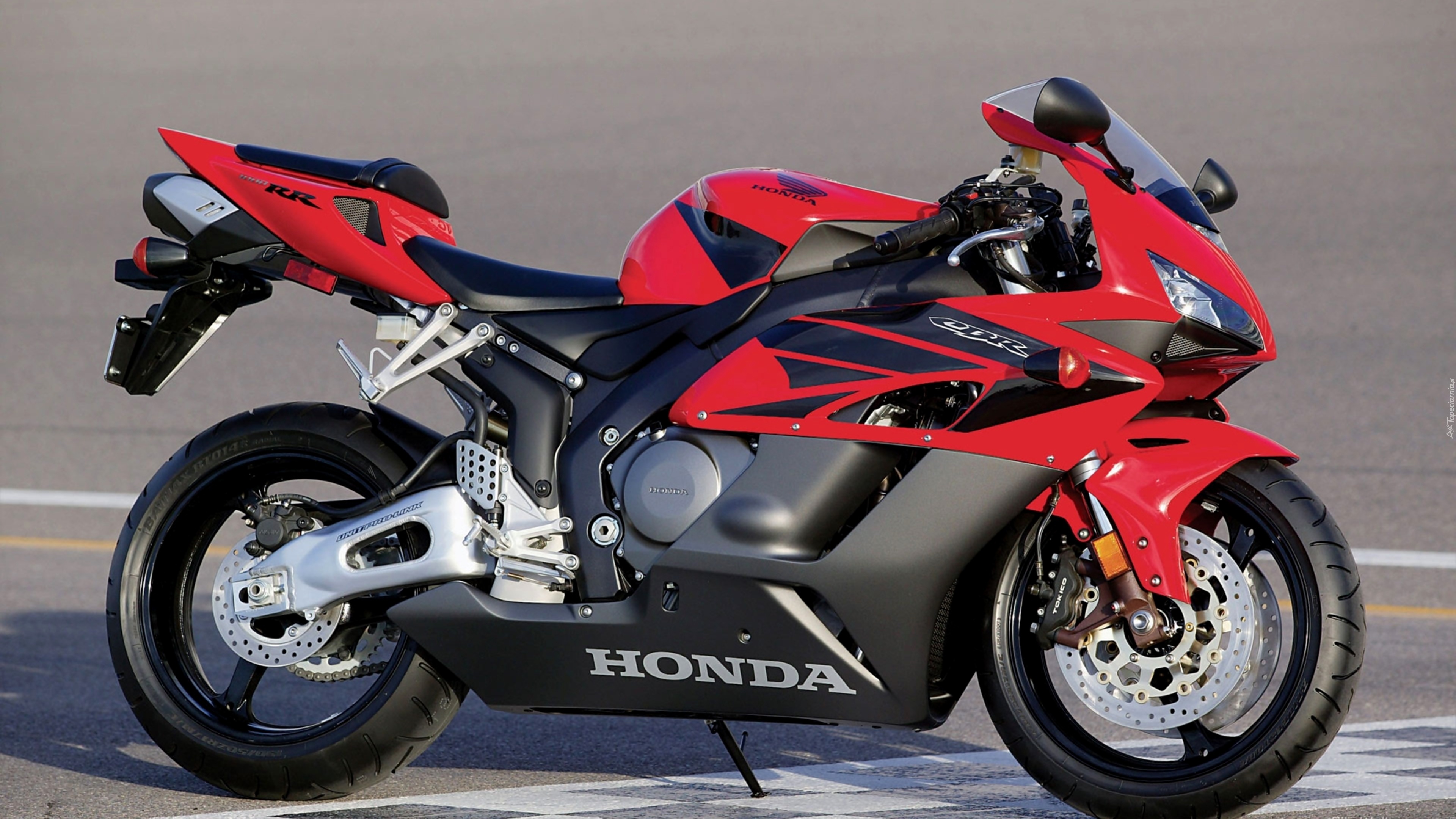 Czerwona, Honda CBR1000RR