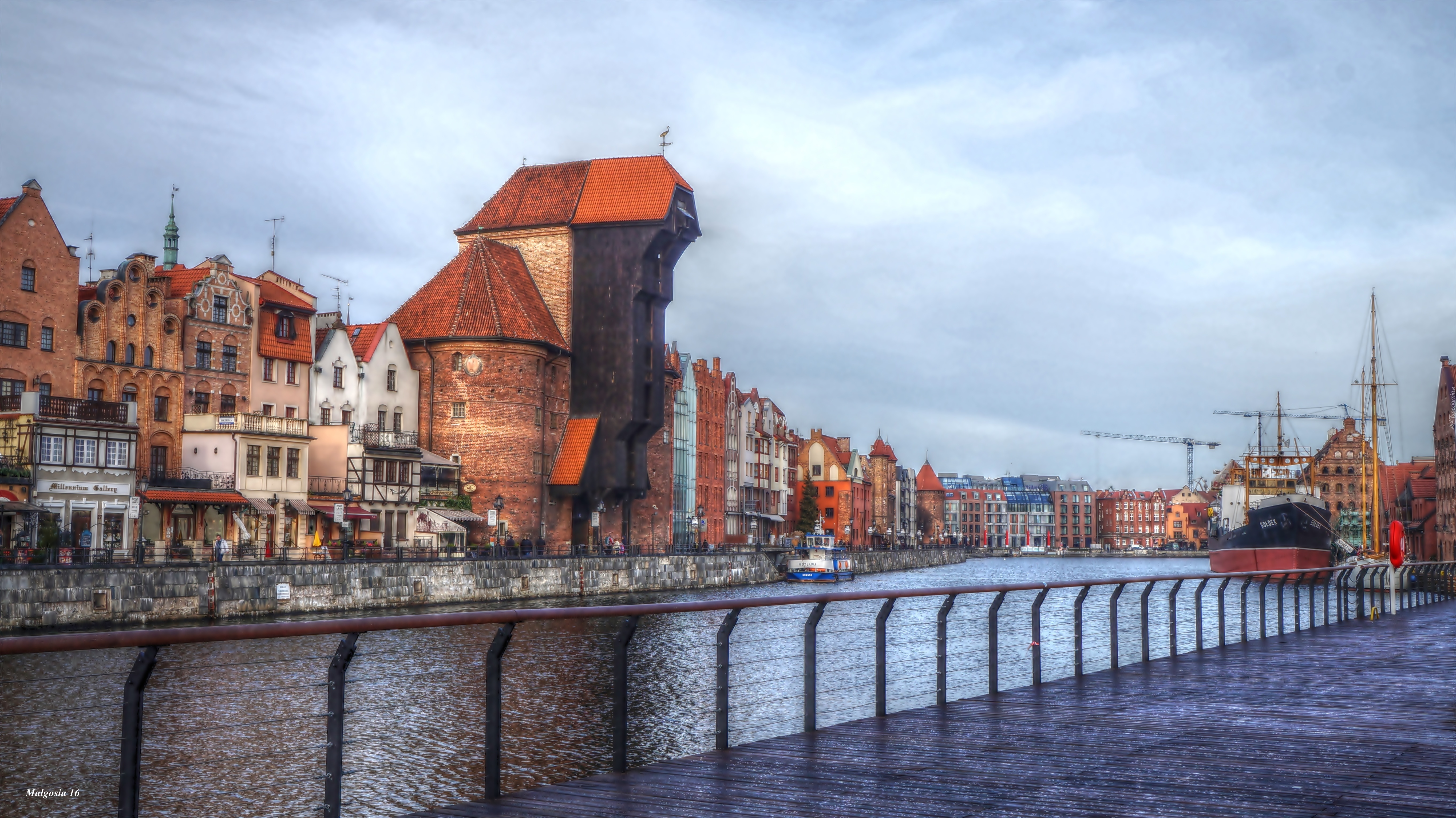 Gdańsk, Motława, Rzeka, Kamienice, Zabytki, Nabrzeże, HDR