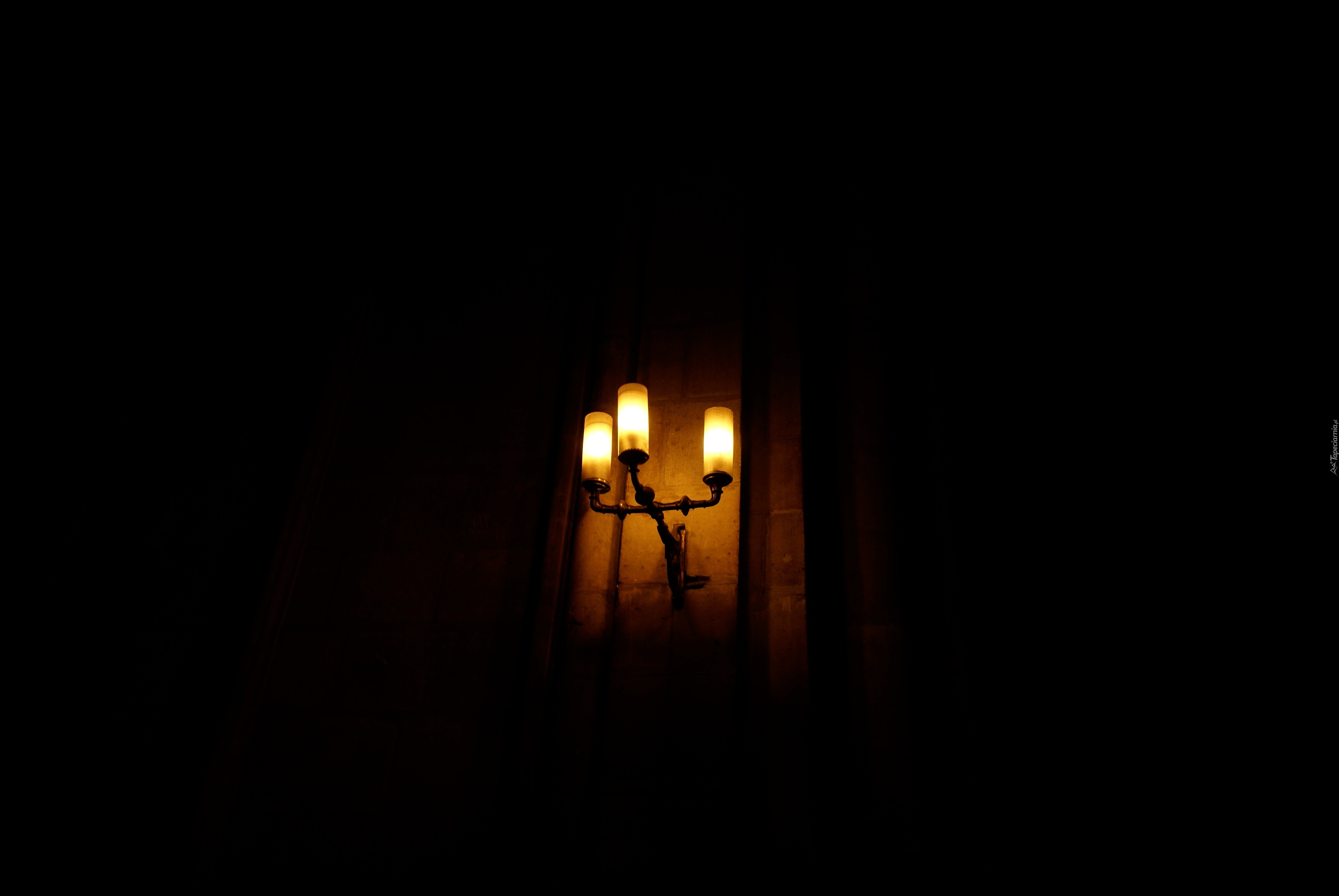 Lampa, Noc