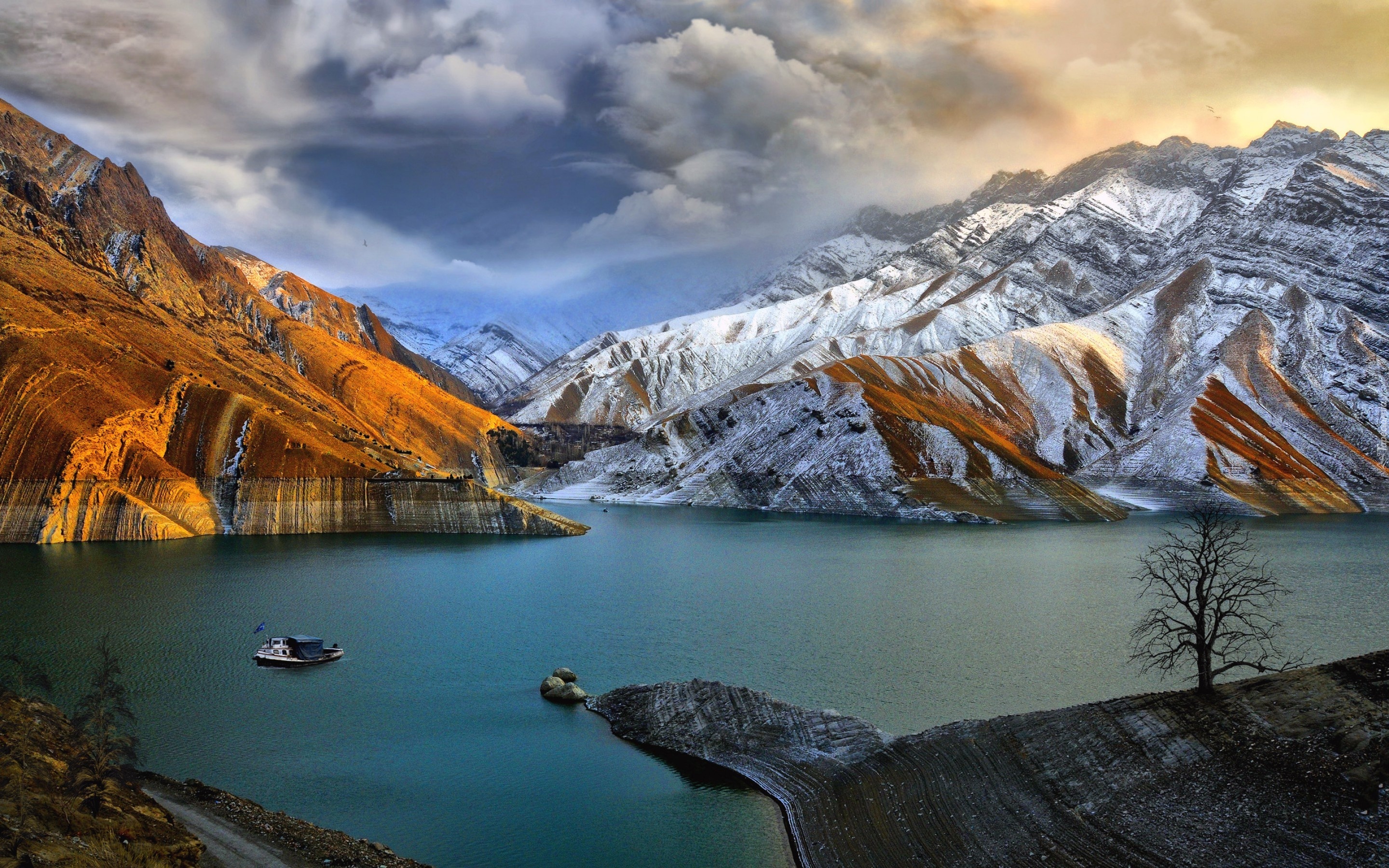 Iran, Góry, Statek