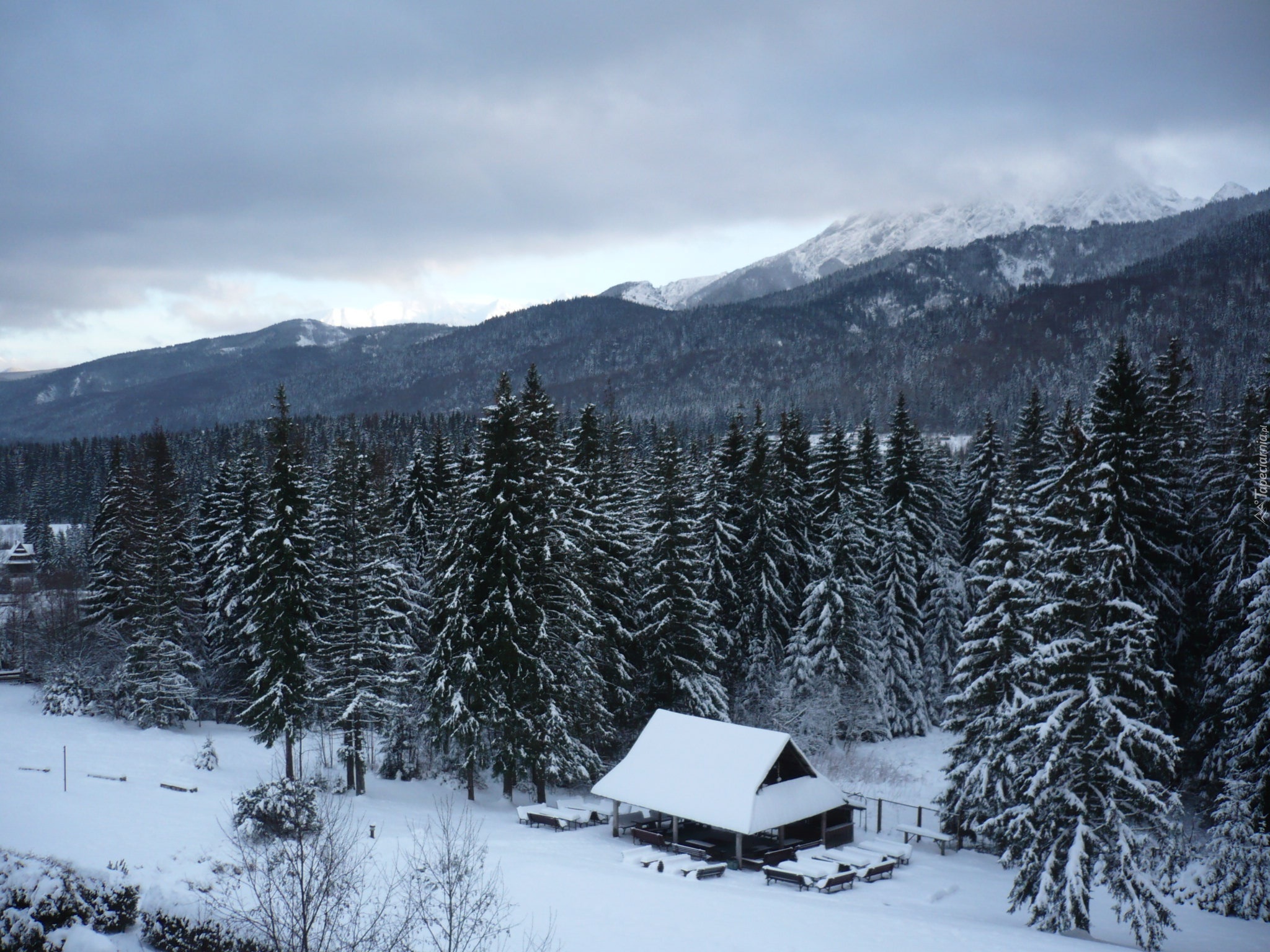 Zima, Góry