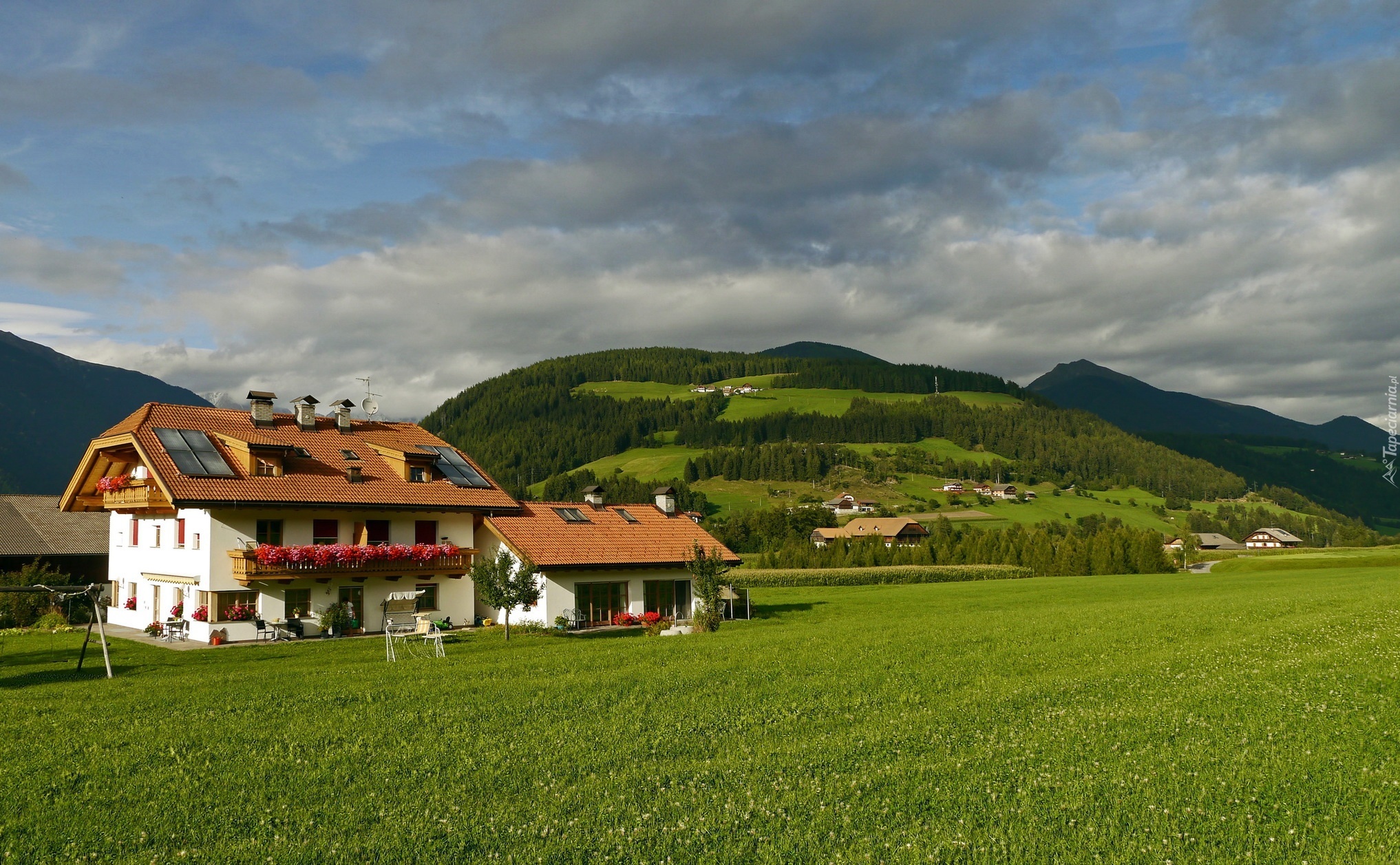 Dom, Góry