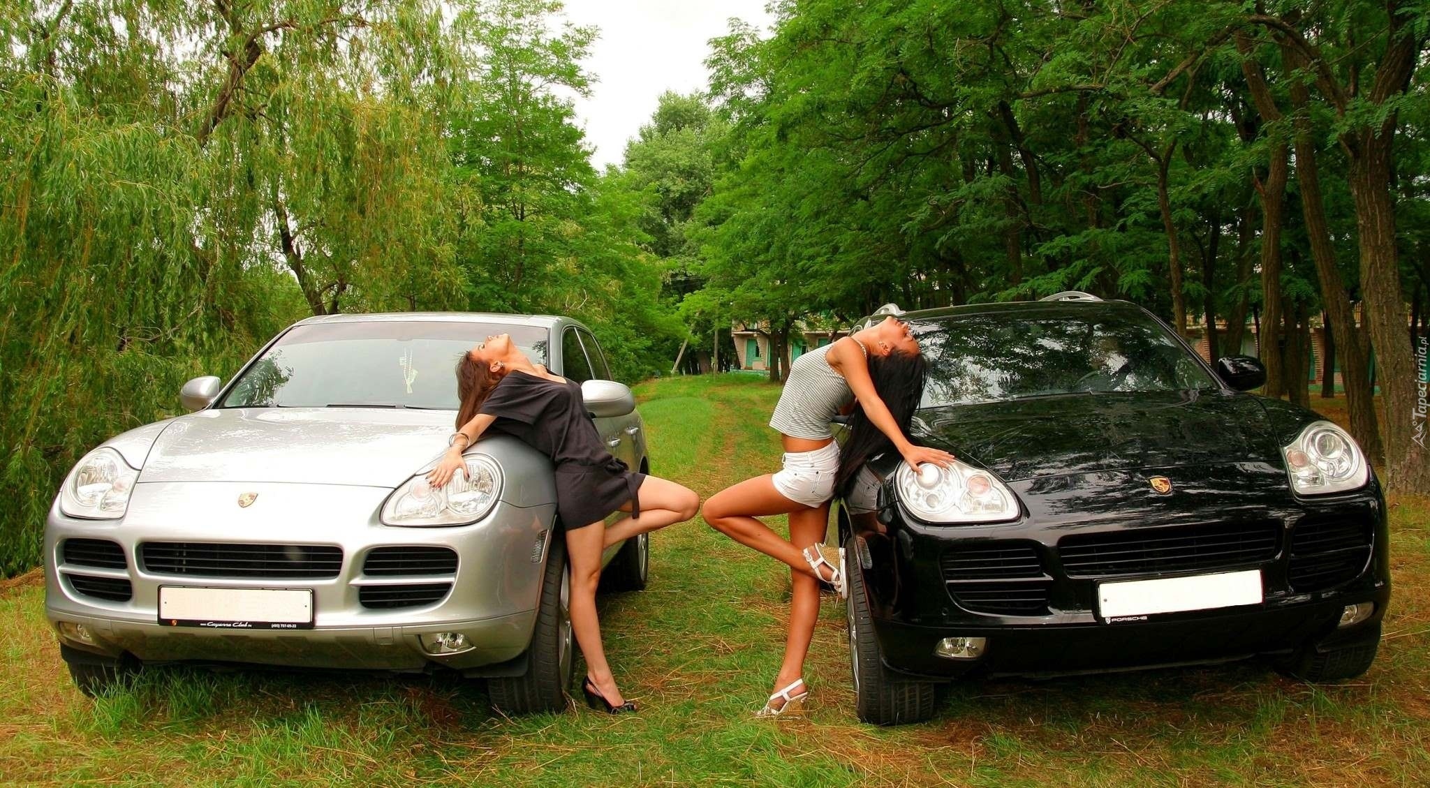 Kobiety, Samochody, Porsche Cayenne