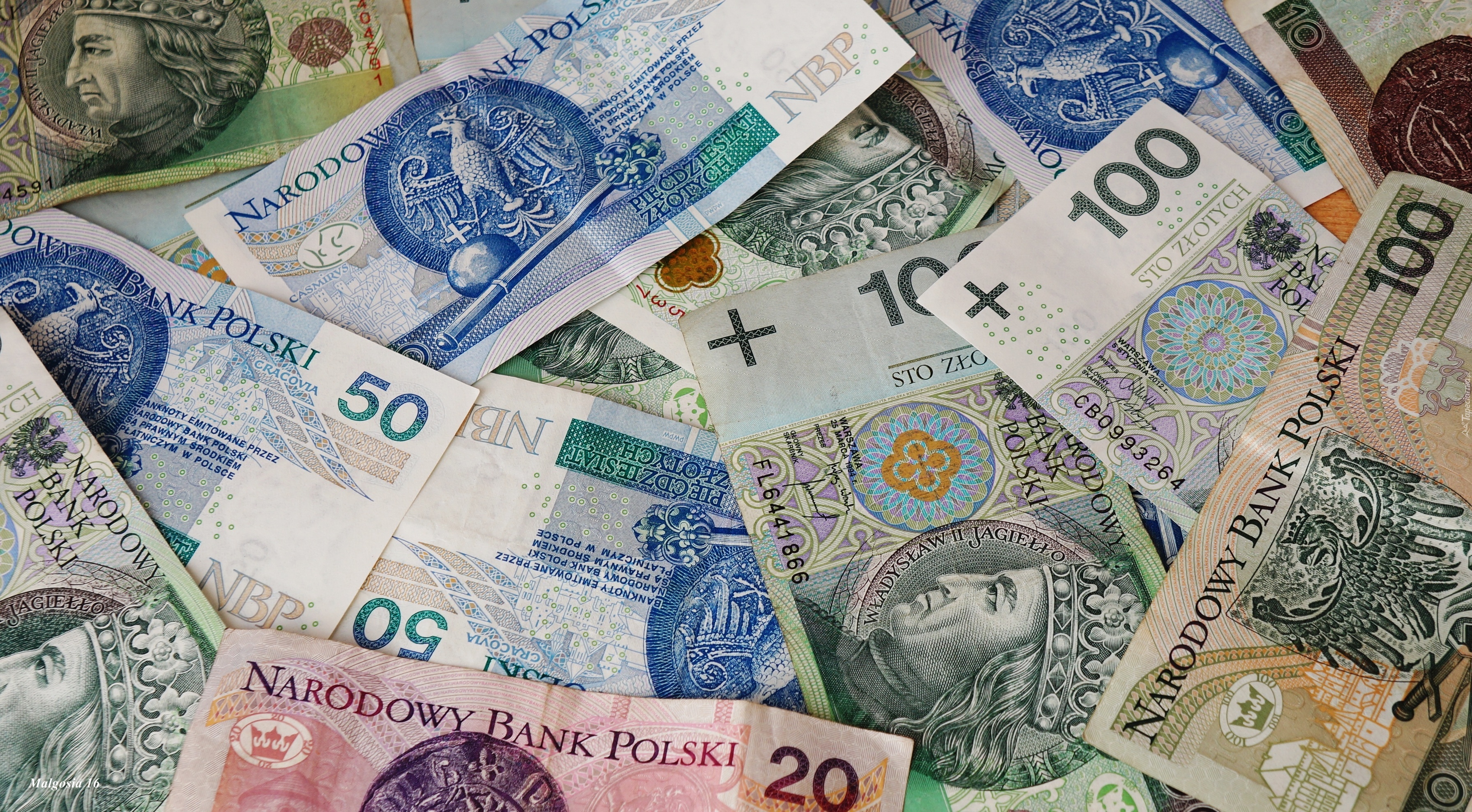 Pieniądze, Banknoty