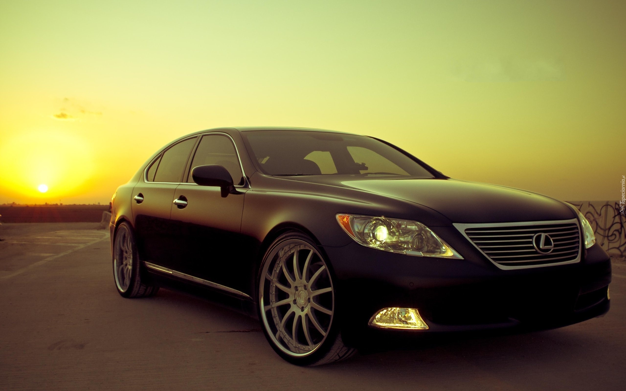 Lexus, LS460