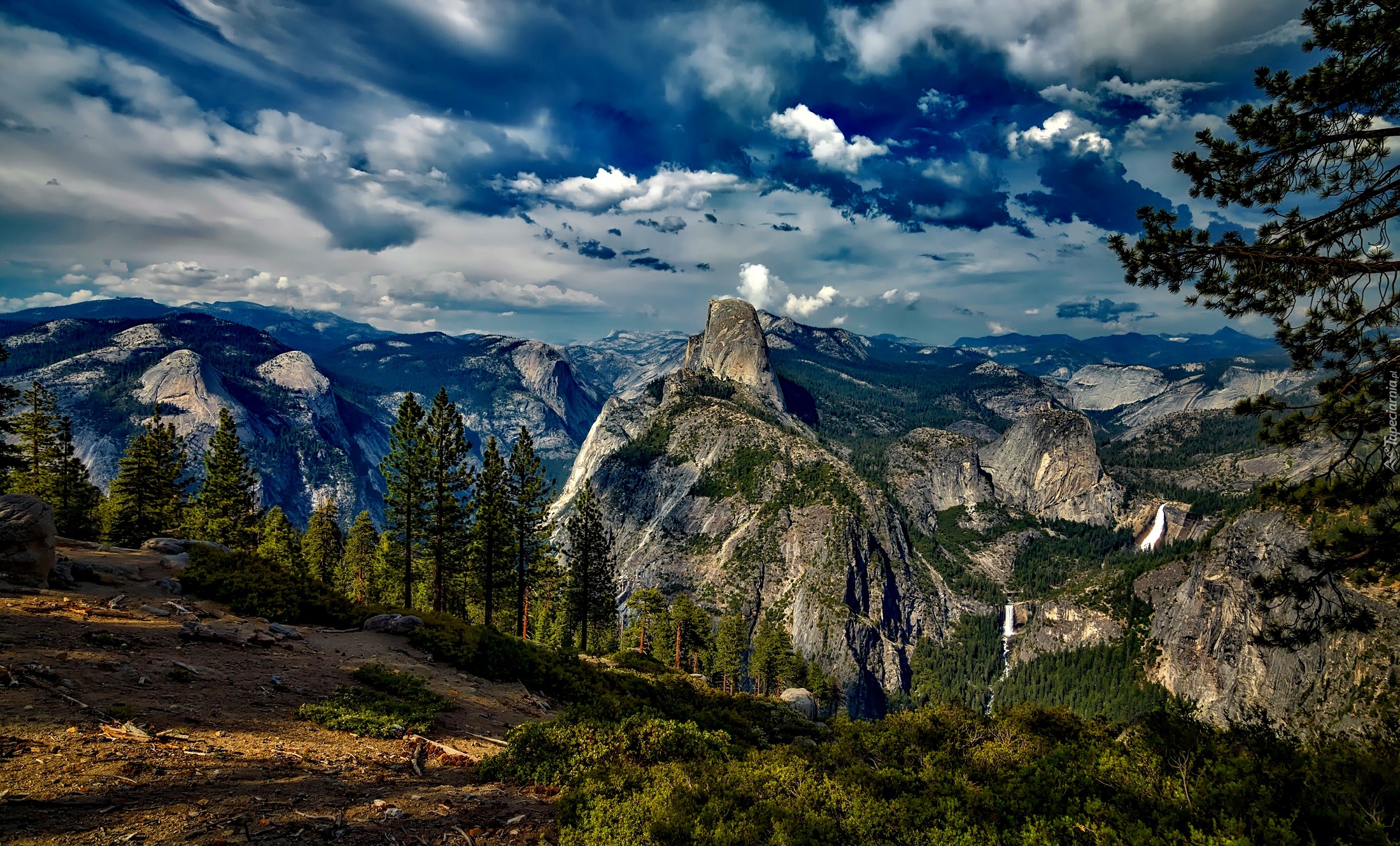 Stany Zjednoczone, Stan Kalifornia, Park Narodowy Yosemite, Góry