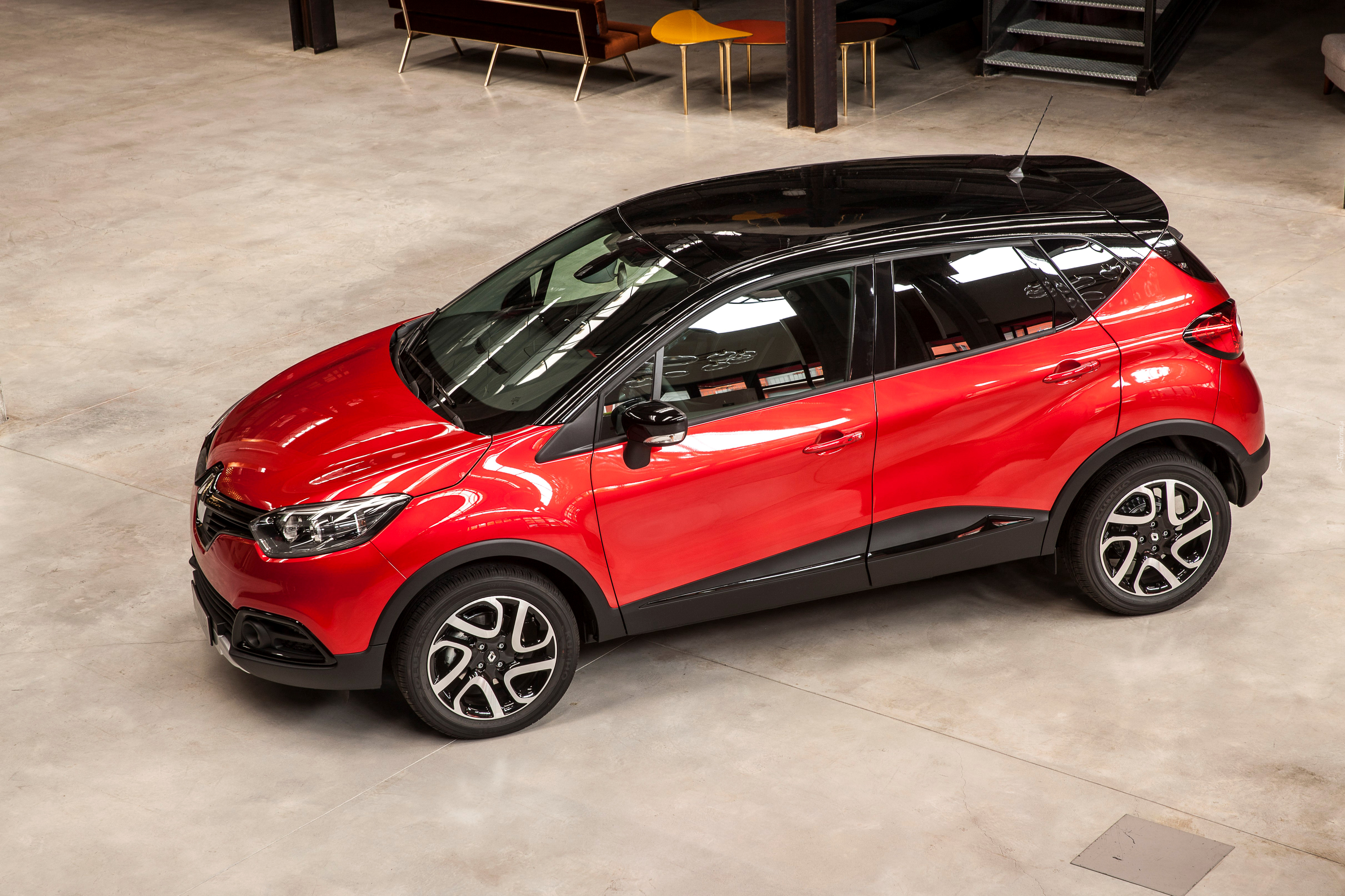 Renault kaptur белый