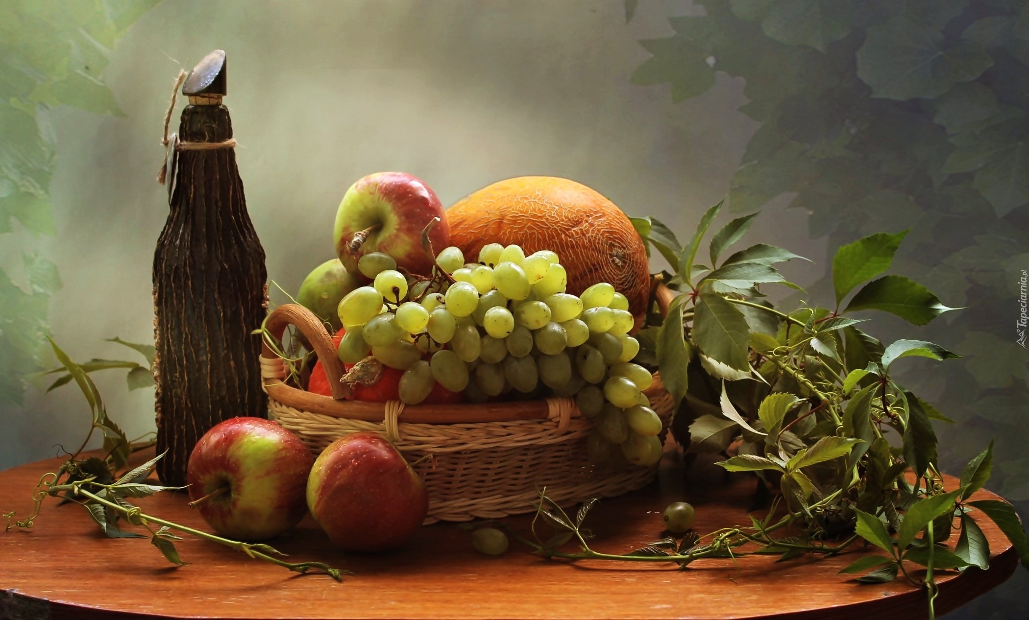 Kompozycja, Kosz, Owoce, Jabłka, Winogrona, Melon, Butelka, Listki