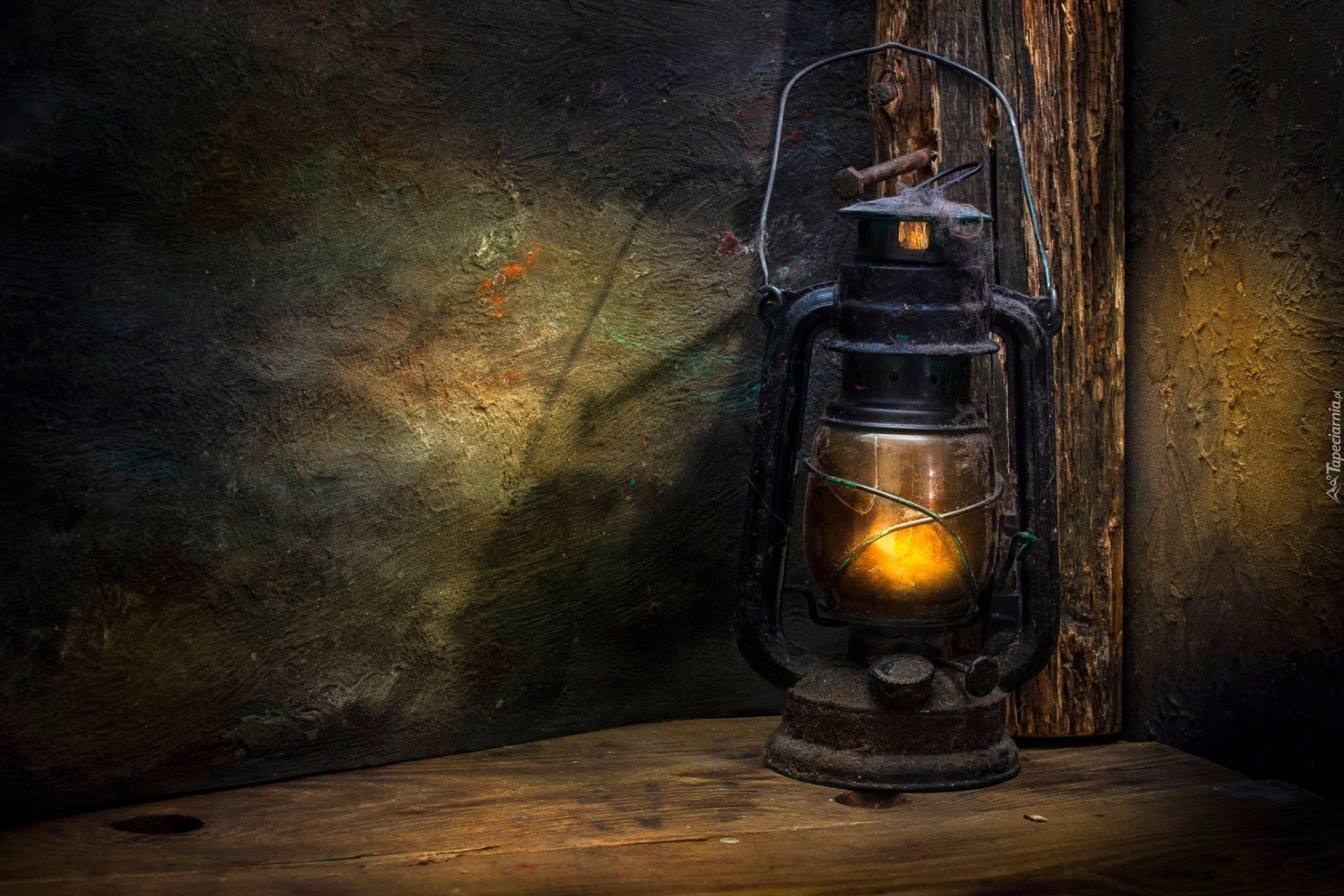 Naftowa, Lampa