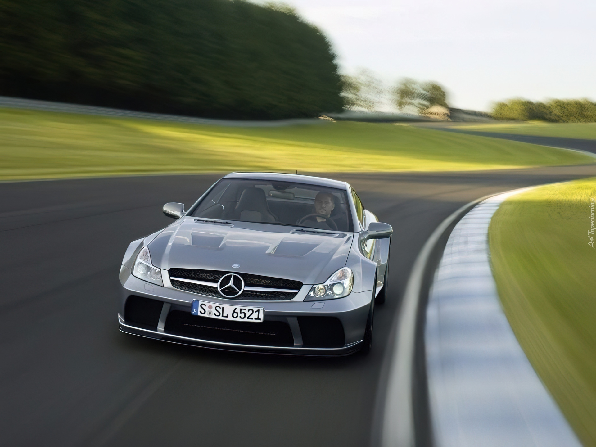 Mercedes SL, Tor