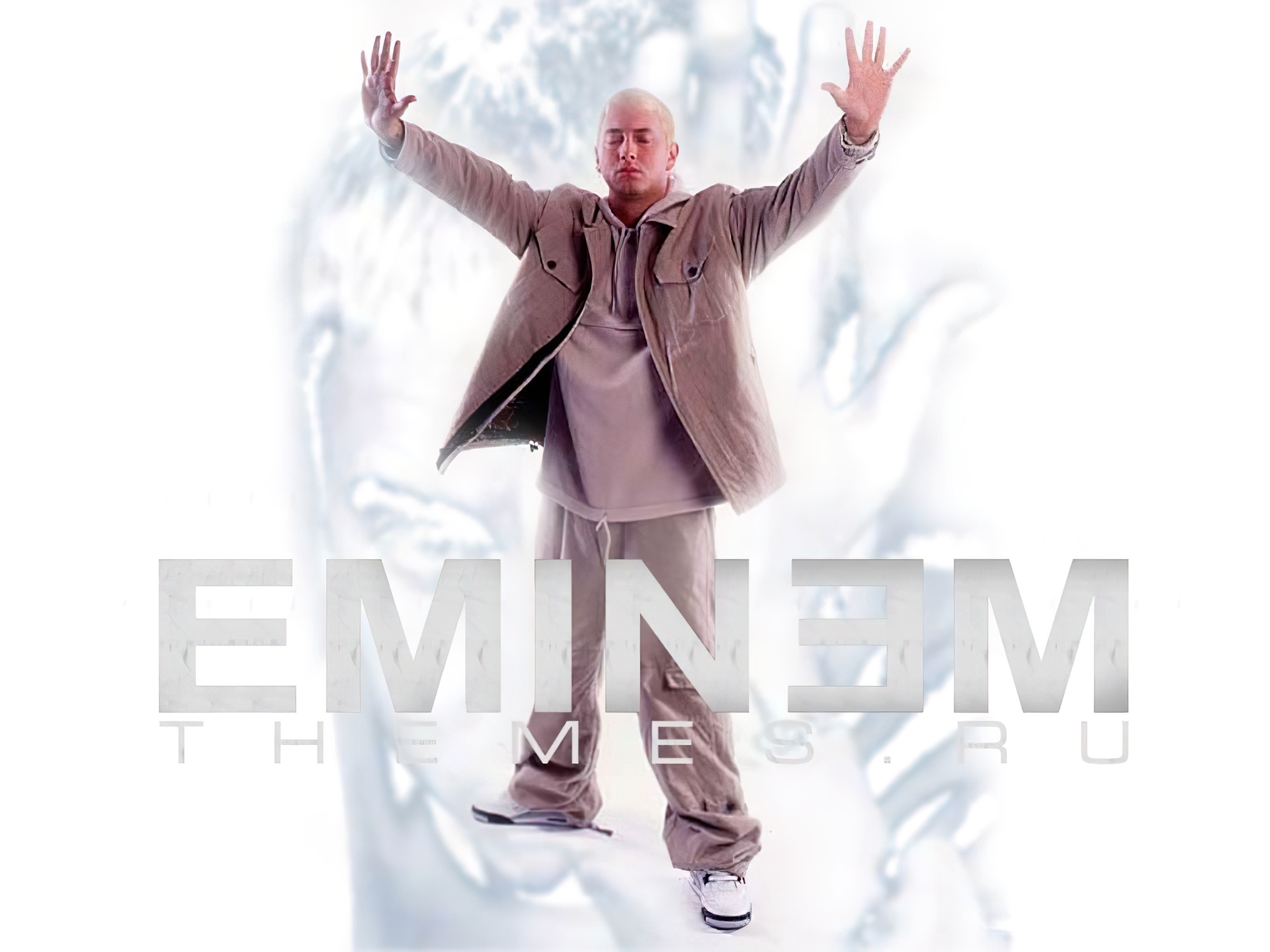 Eminem, Uniesione, Ręce