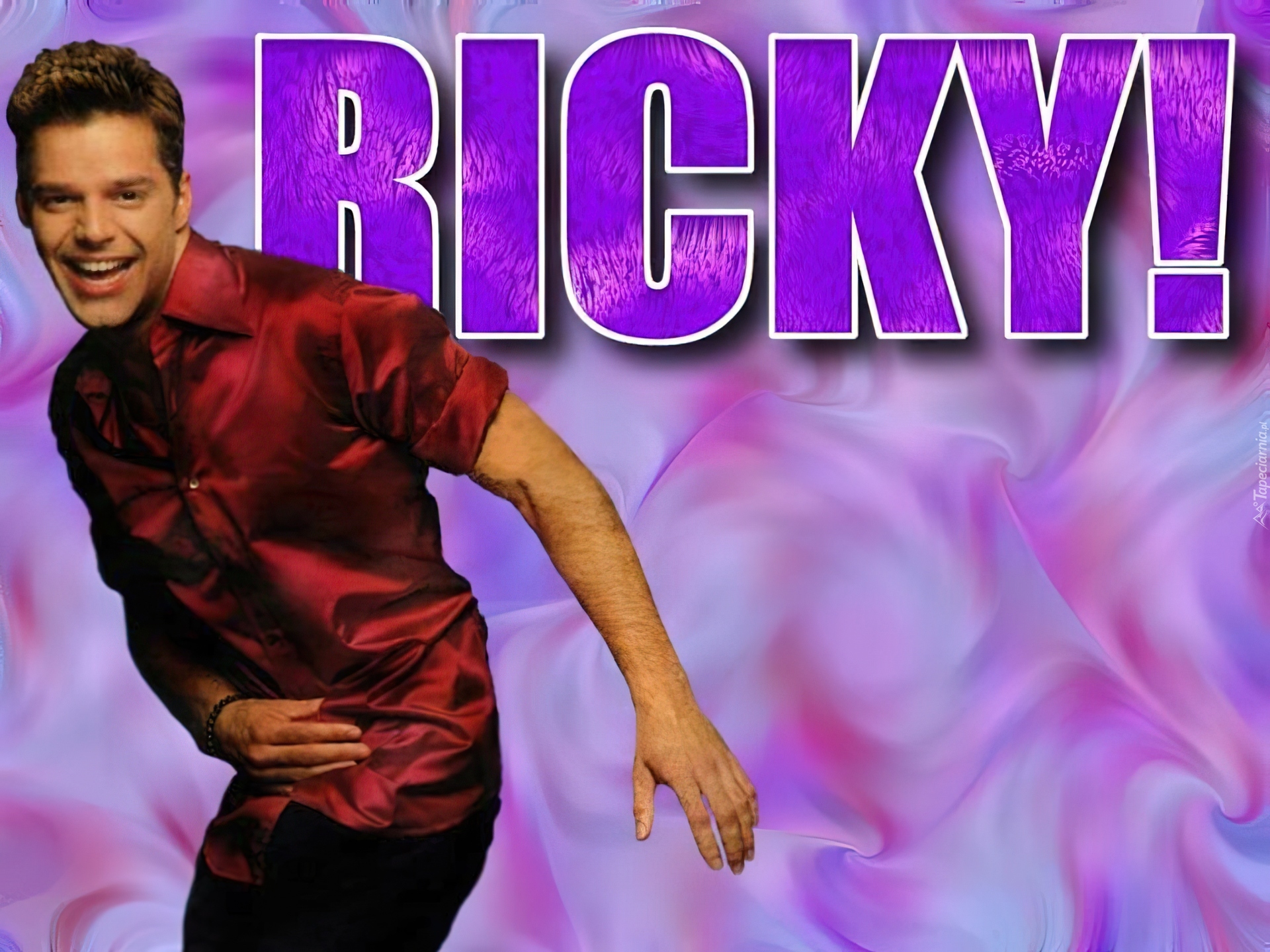 Ricky Martin, Bordowa, Koszula