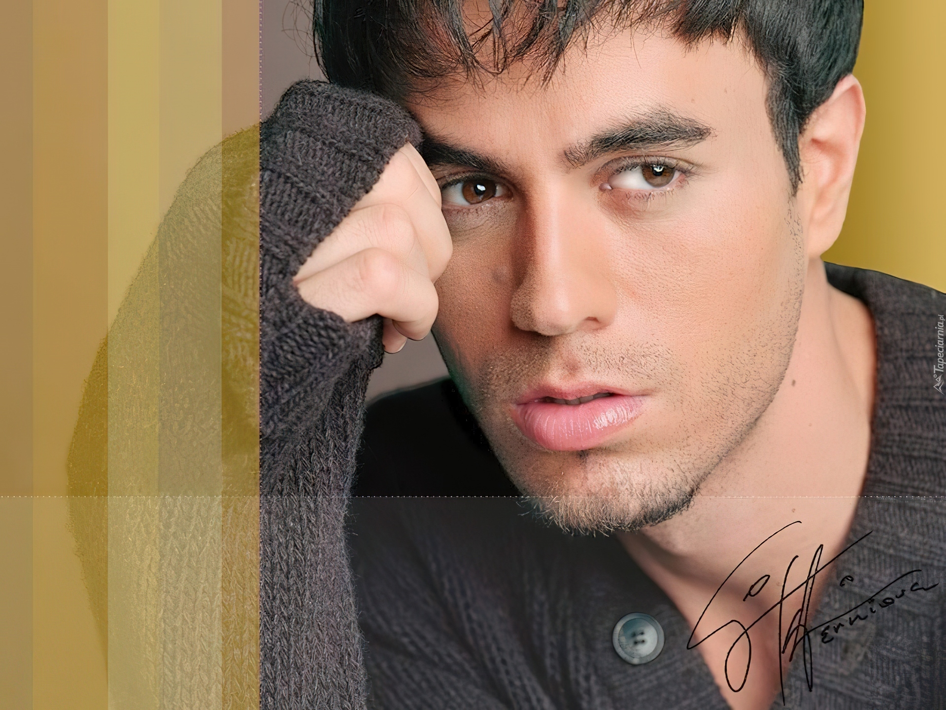 Twarz, Enrique Iglesias