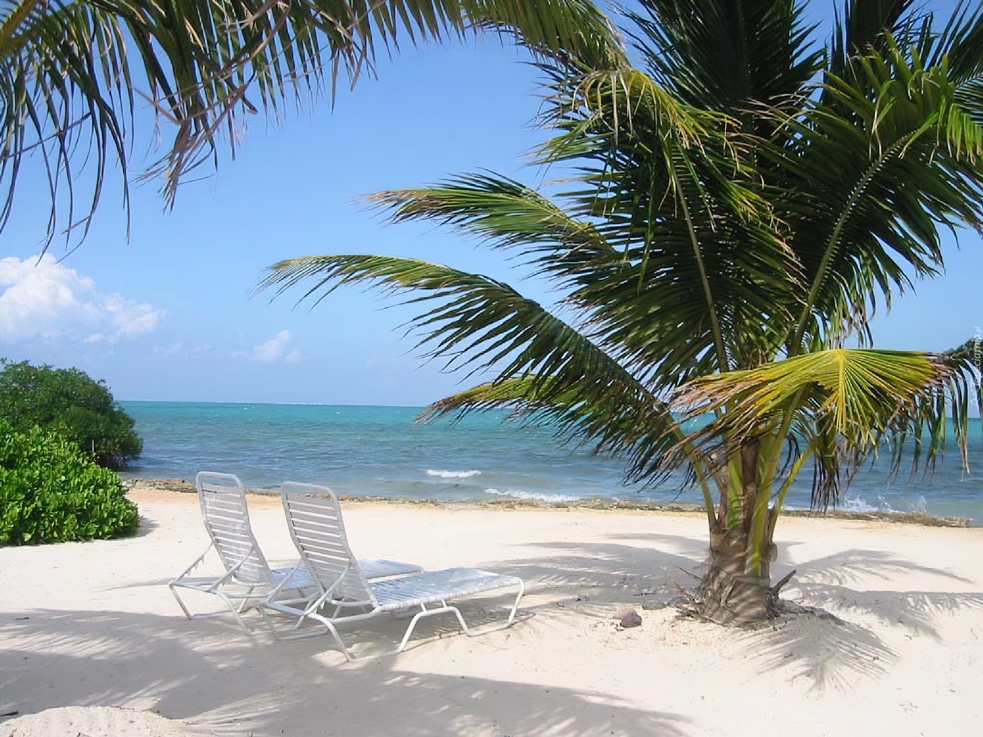 Island beach 2. Джорджтаун (острова Кайман). Каймановы острова. Остров Кайман пляж. Каймановы острова курорт.