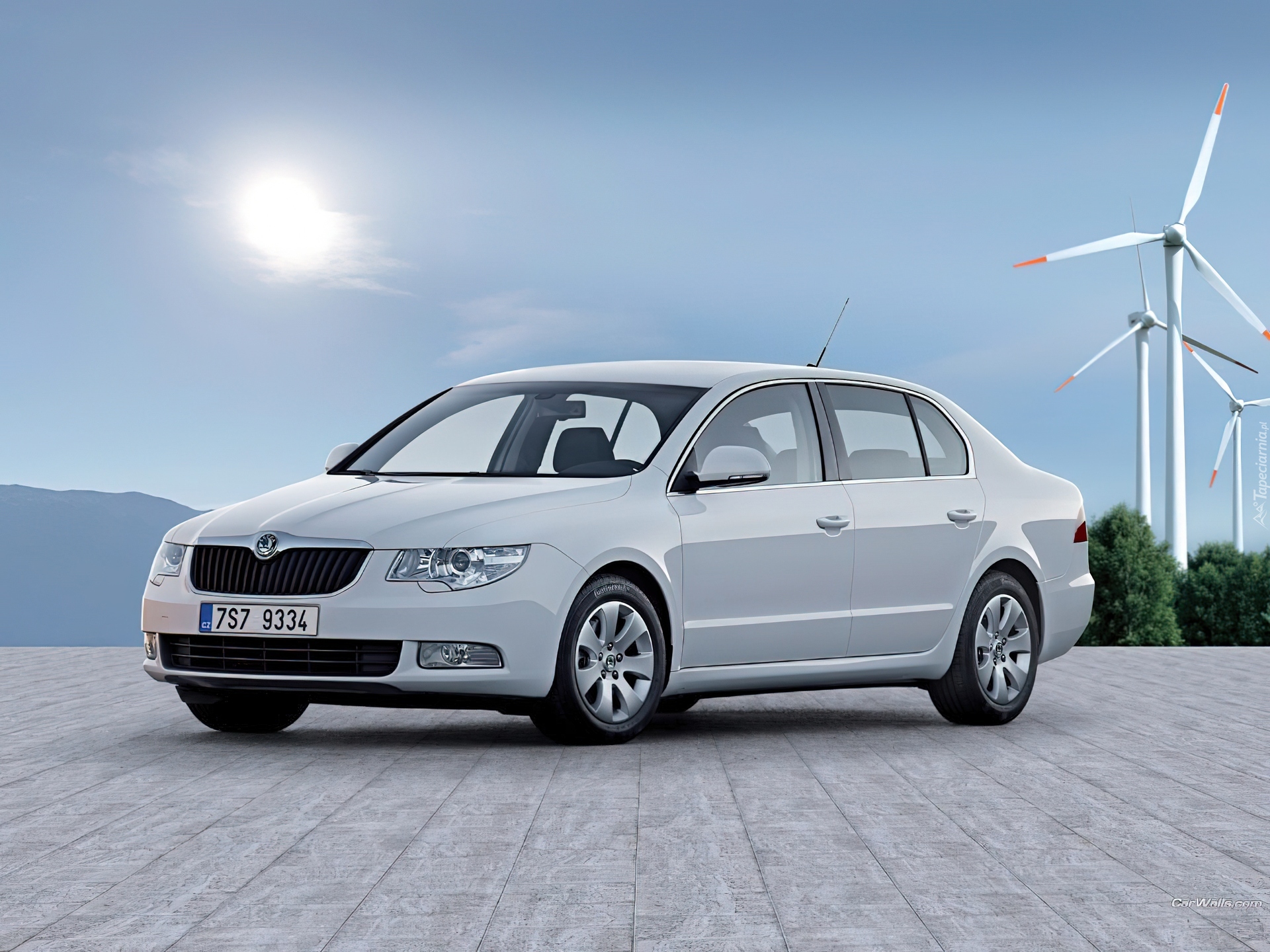 Szara, Skoda Superb, Wiatraki