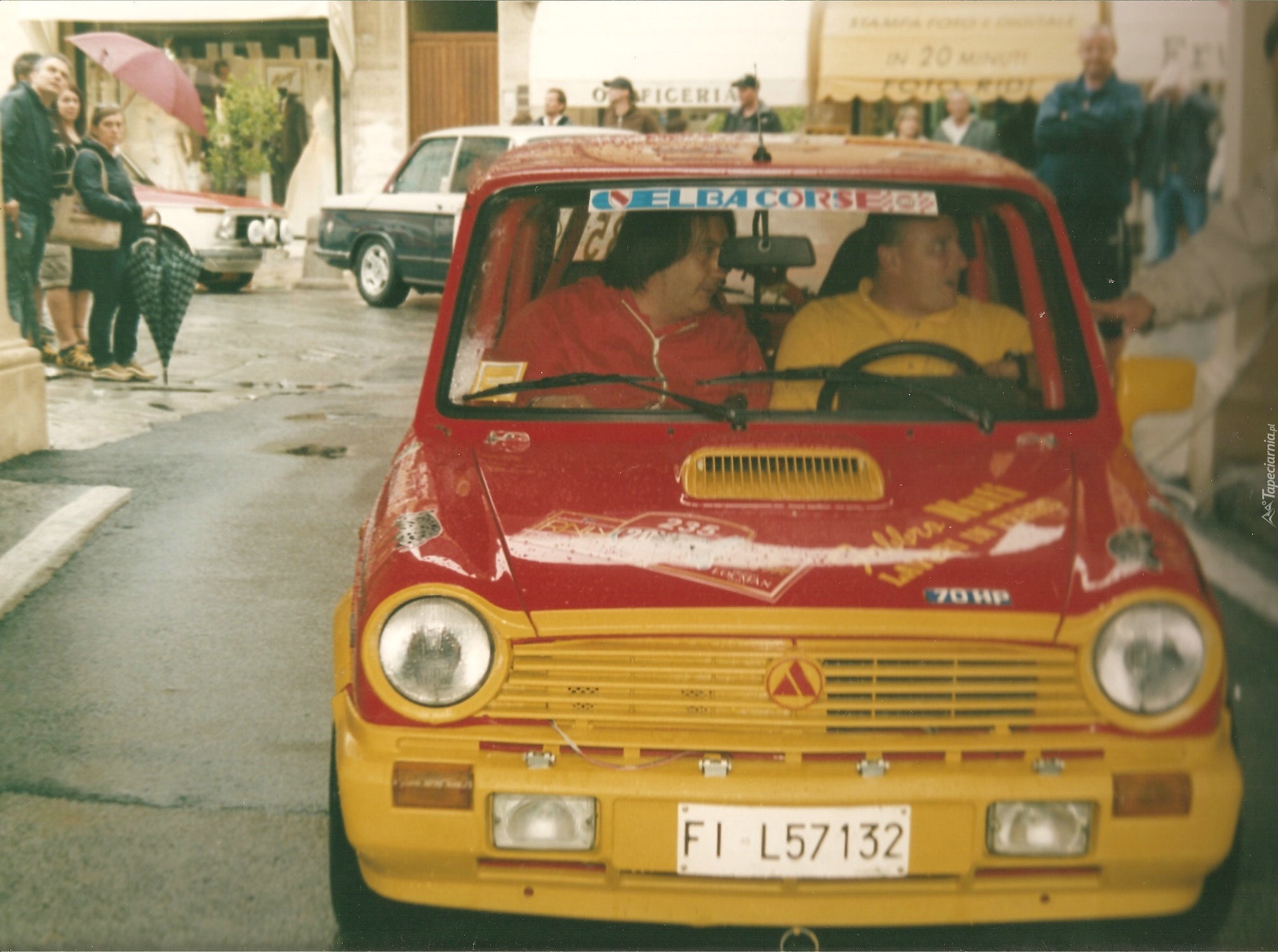 Czerwony, Żółty, Autobianchi A112, Wyścig