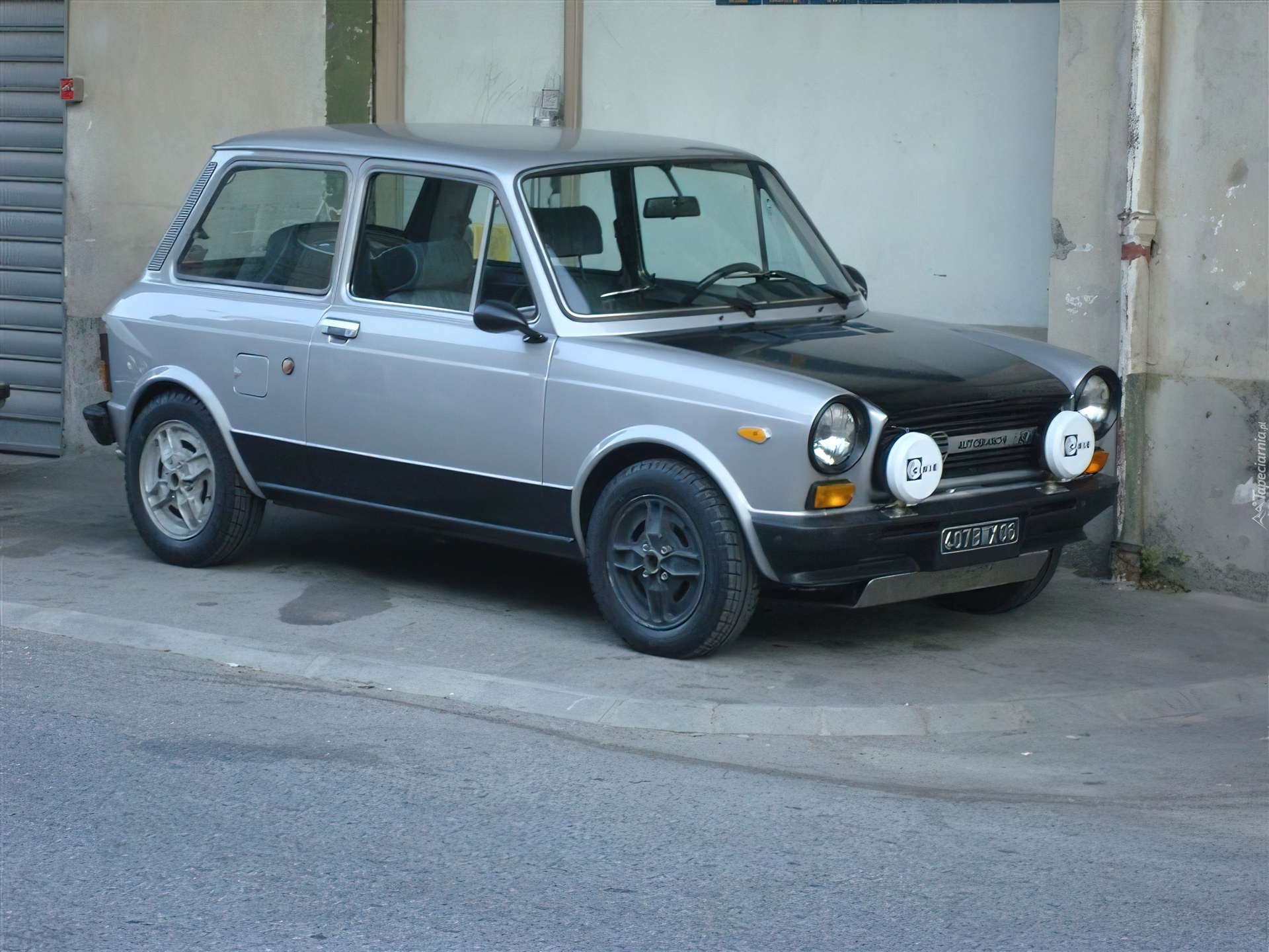 Srebrny, Autobianchi A112, Koła, Osłona, Miski