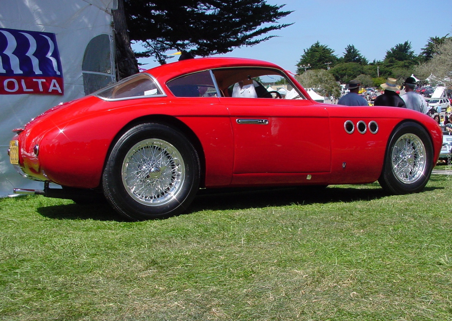 Czerwony, Abarth 205 A Berlinetta GT