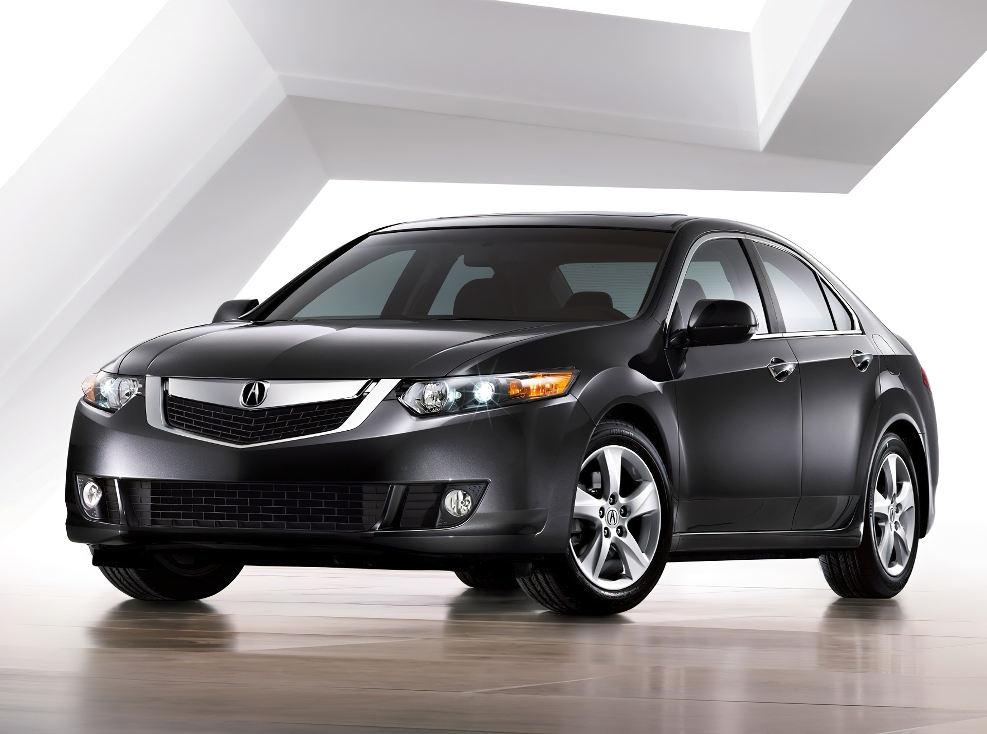 Czarna, Acura TSX, Nowoczesna