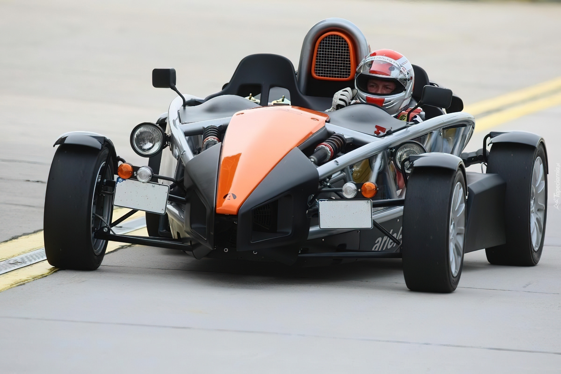 Ariel Atom, Opony, Torowe