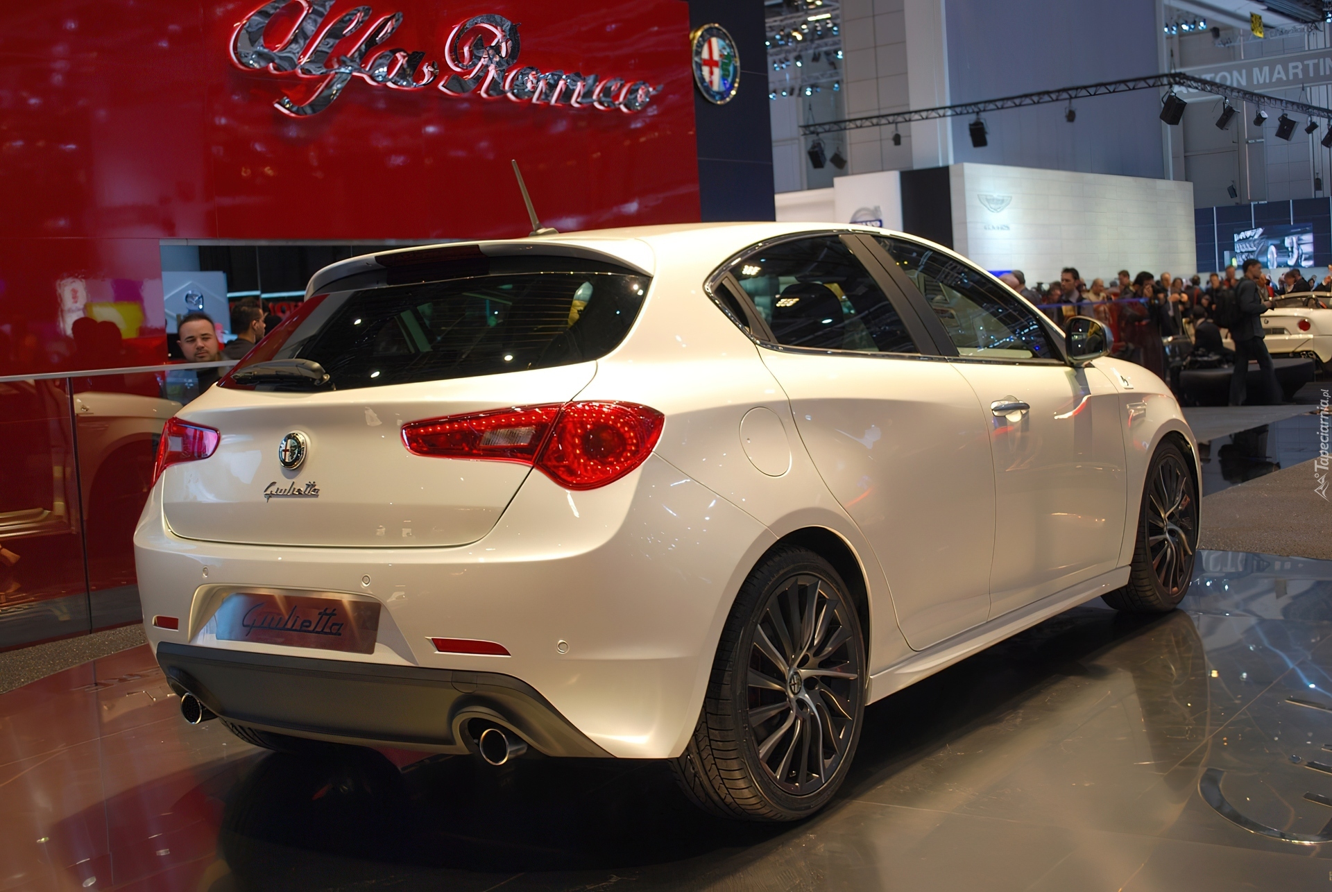 Alfa Romeo Giulietta, Salon, Genewa