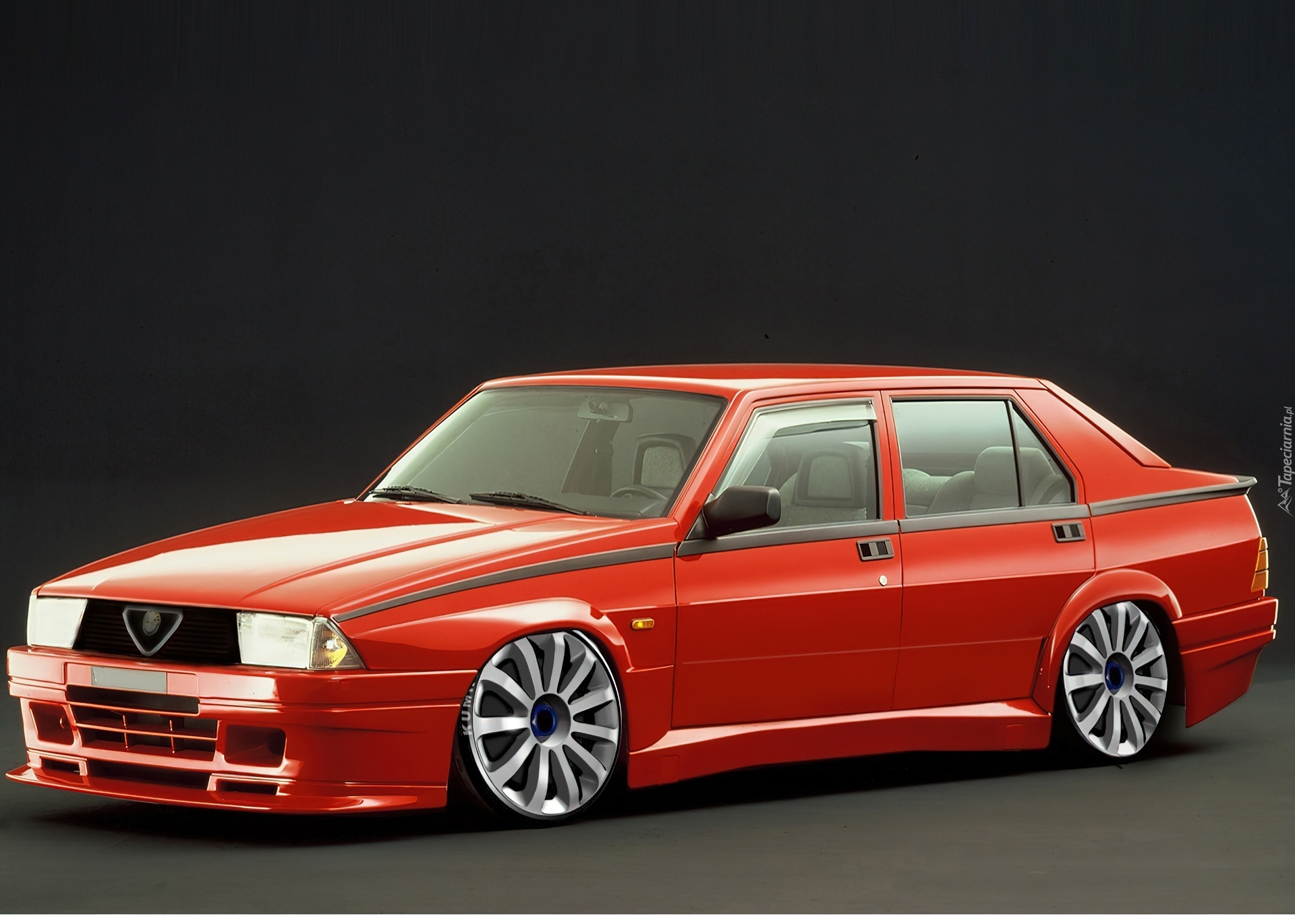 Alfa Romeo 75, Tuning, Grafika