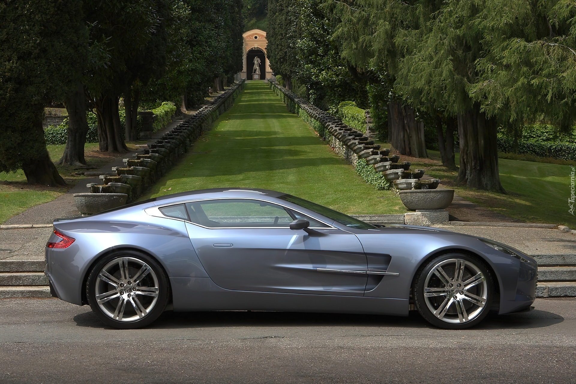 Aston Martin One-77