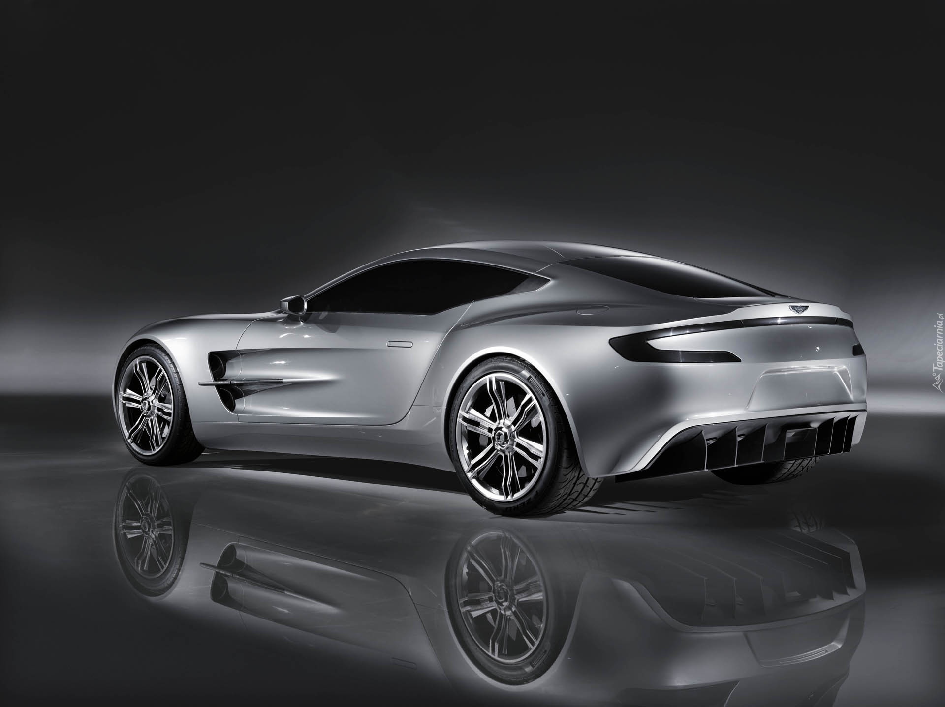 Aston Martin One-77, Ciemne, Lampy, Odbicie